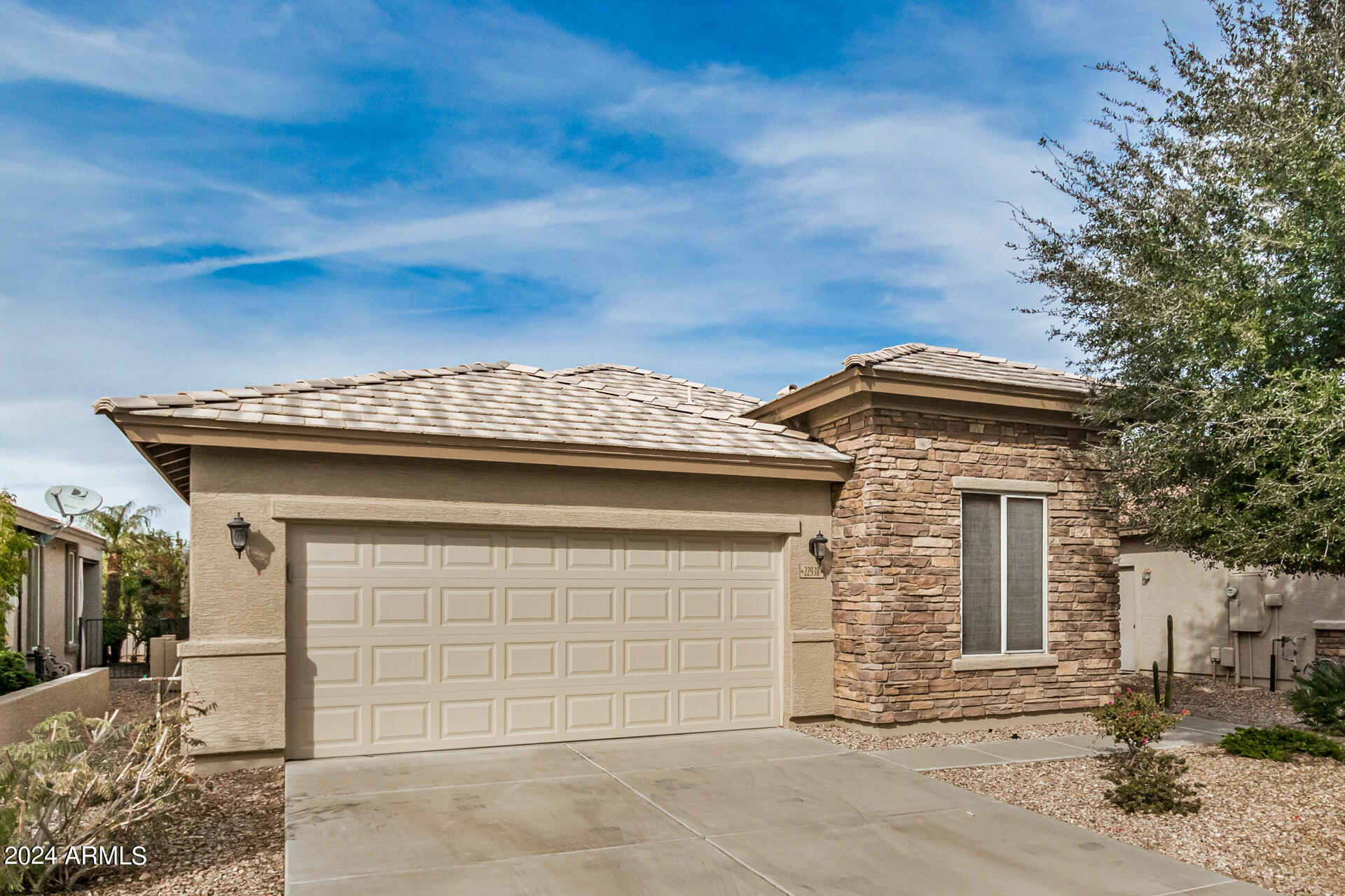 22938 W ARROW Drive