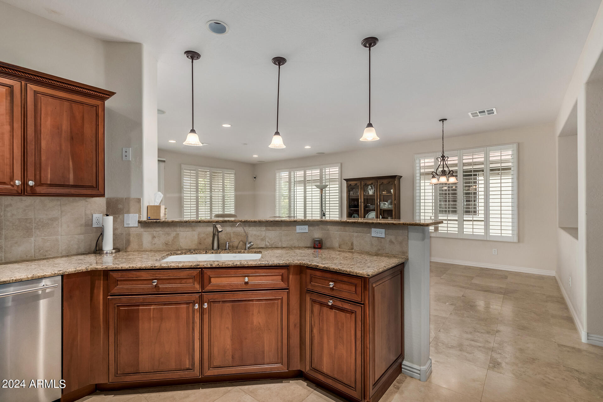 22938 W ARROW Drive