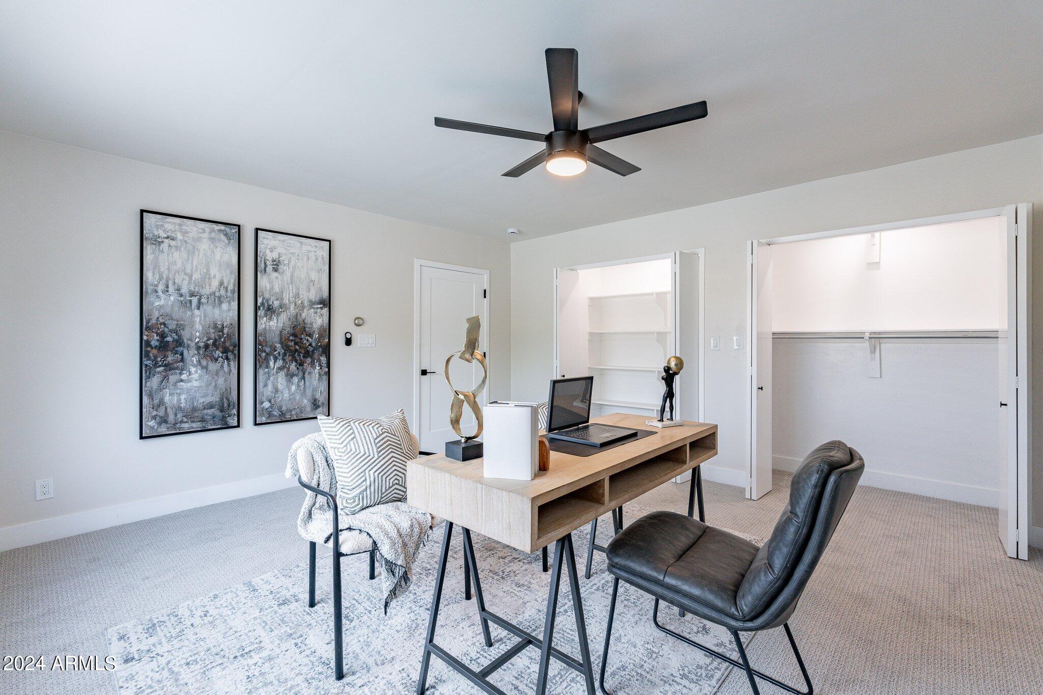 1062 N BOULDER Drive