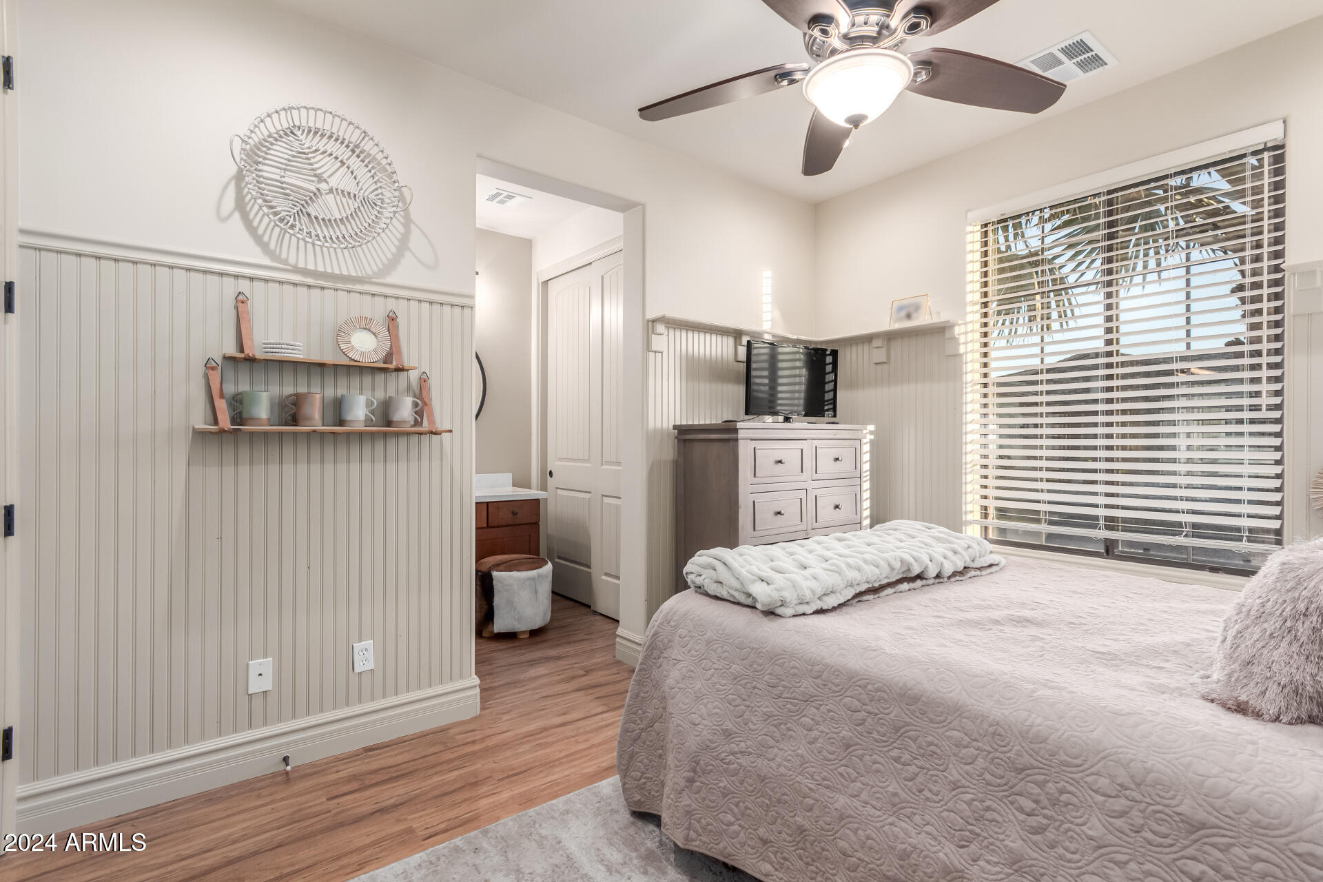 15874 W BERKELEY Road