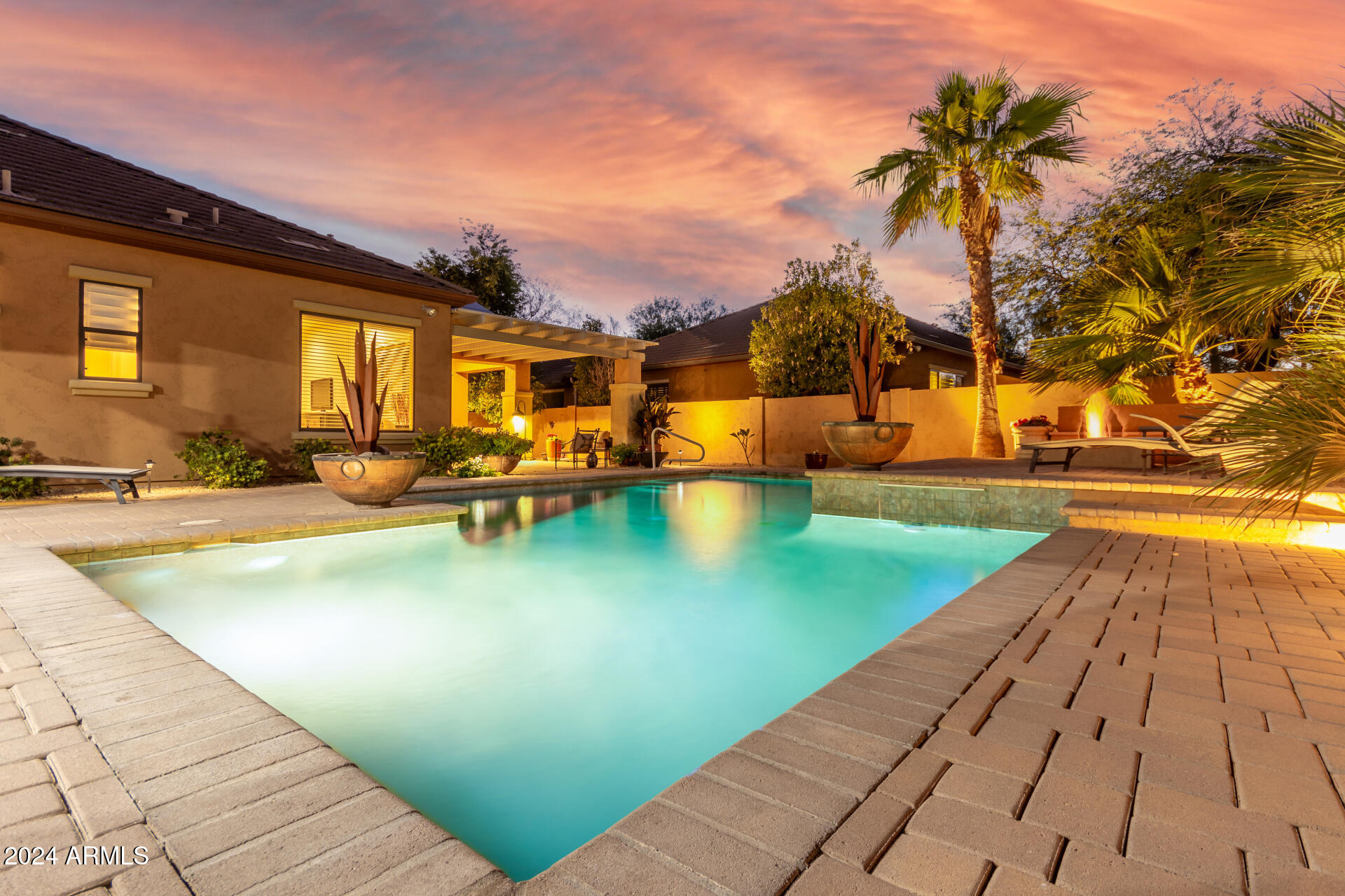 15874 W BERKELEY Road