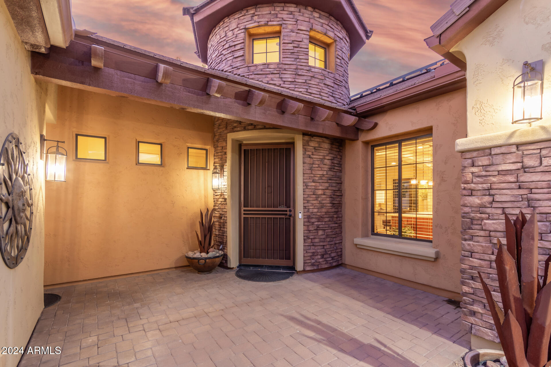 15874 W BERKELEY Road