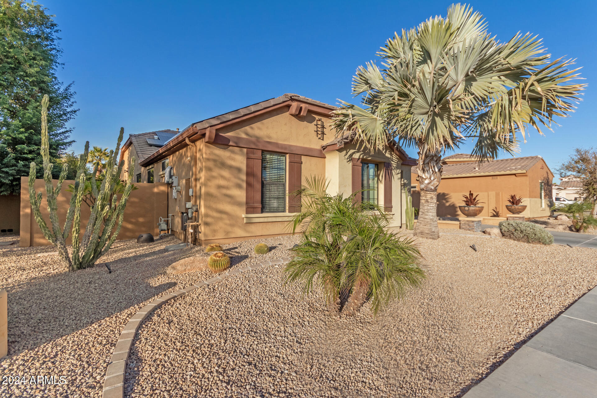 15874 W BERKELEY Road