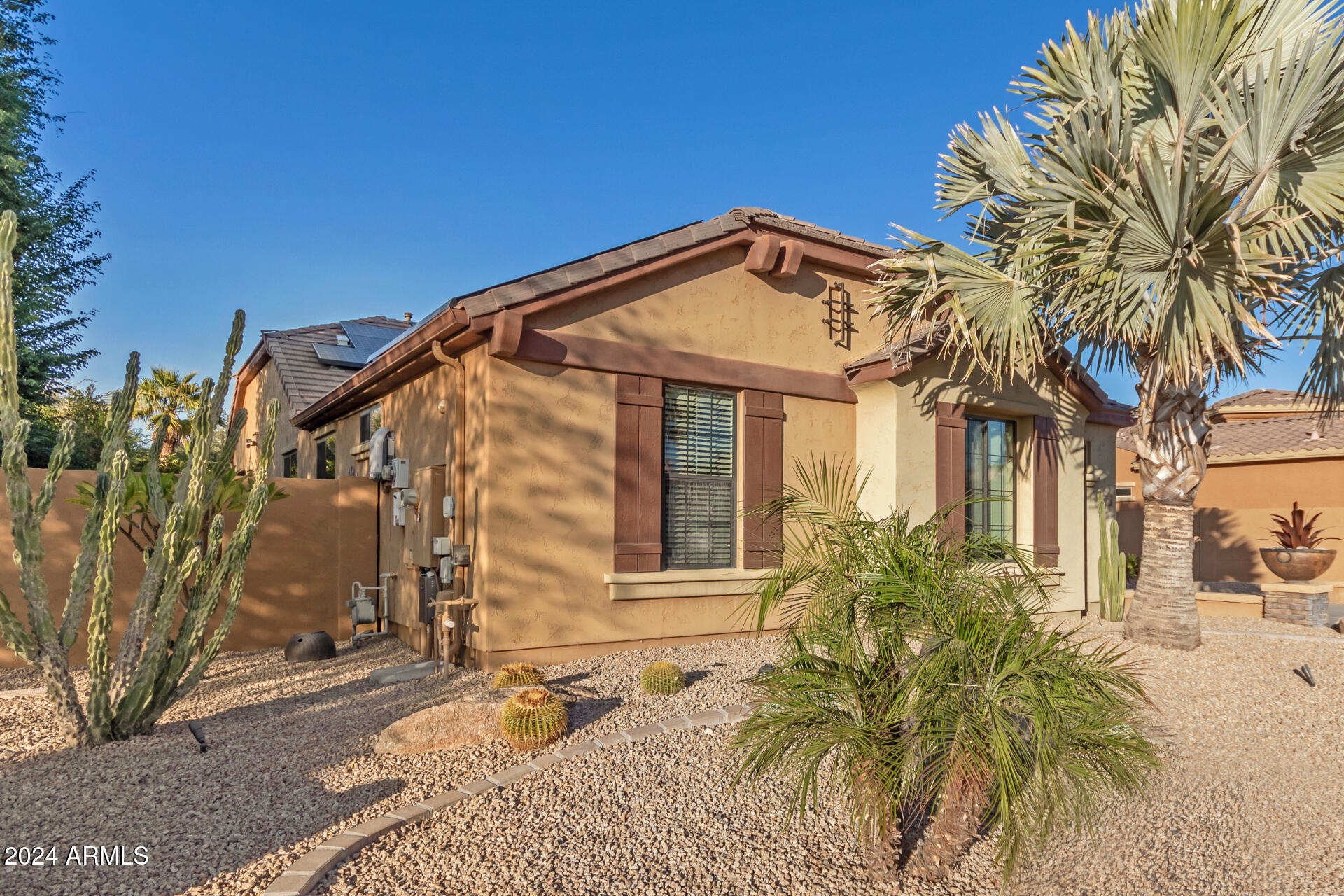 15874 W BERKELEY Road