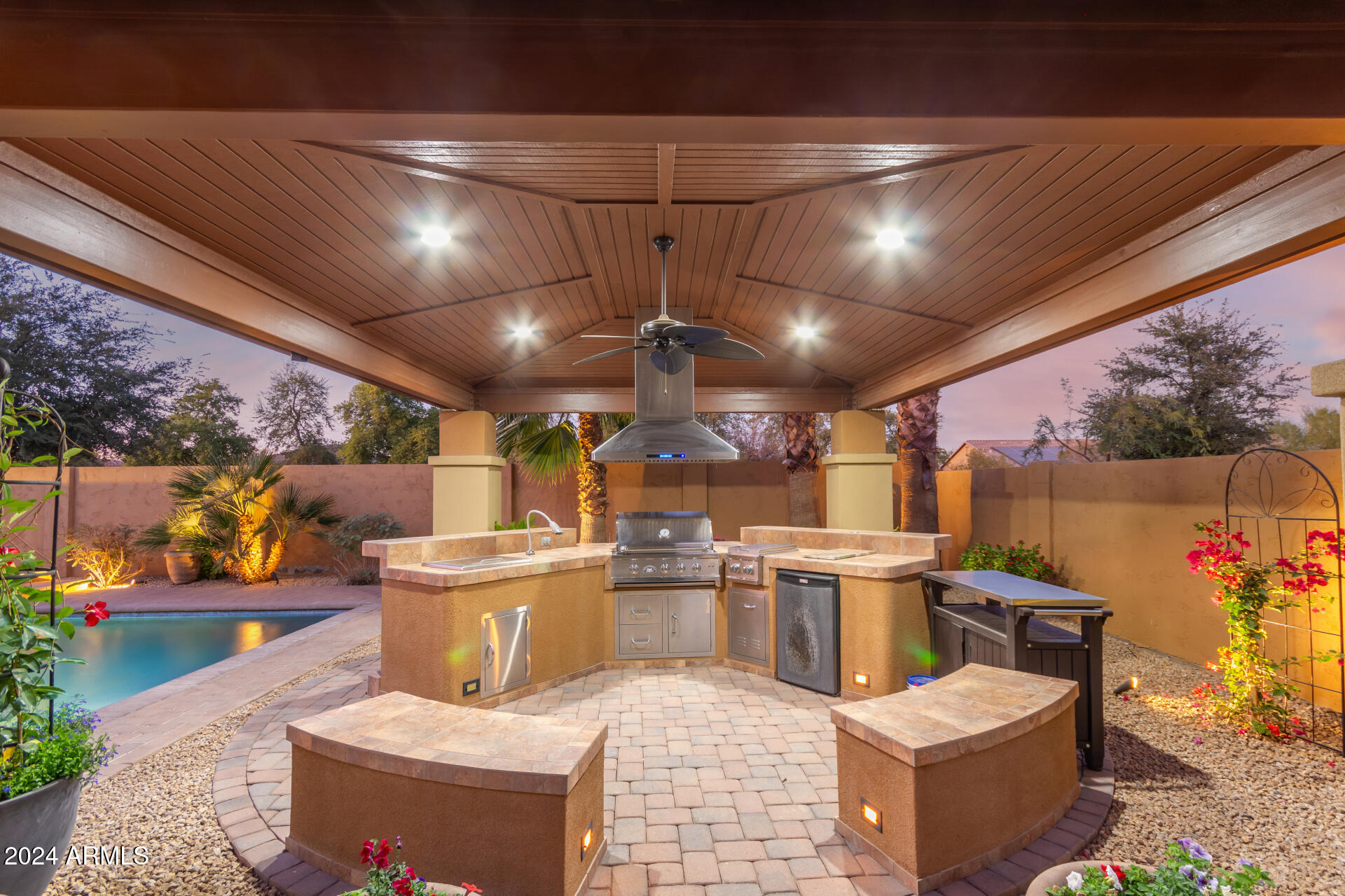 15874 W BERKELEY Road