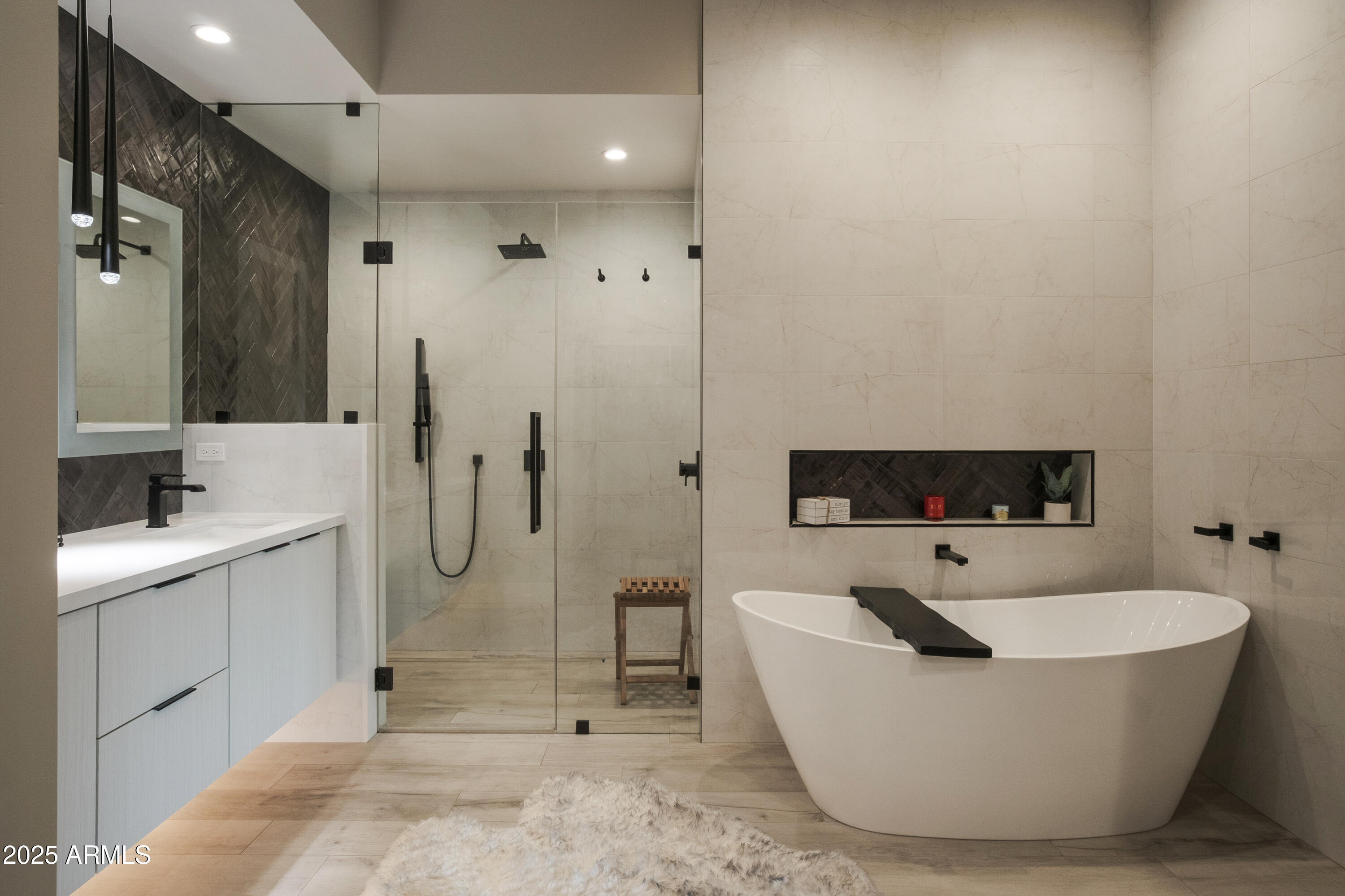 6525 E CAVE CREEK Road Unit: 38