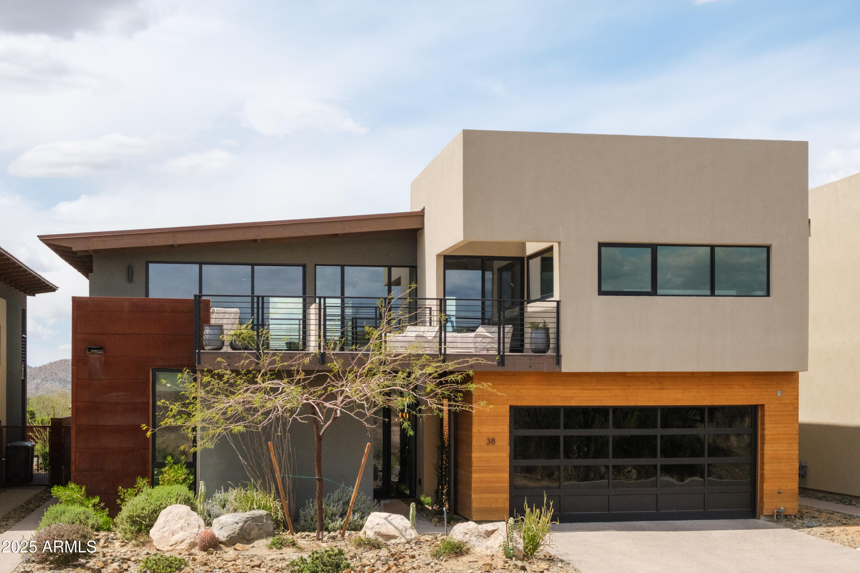 6525 E CAVE CREEK Road Unit: 38