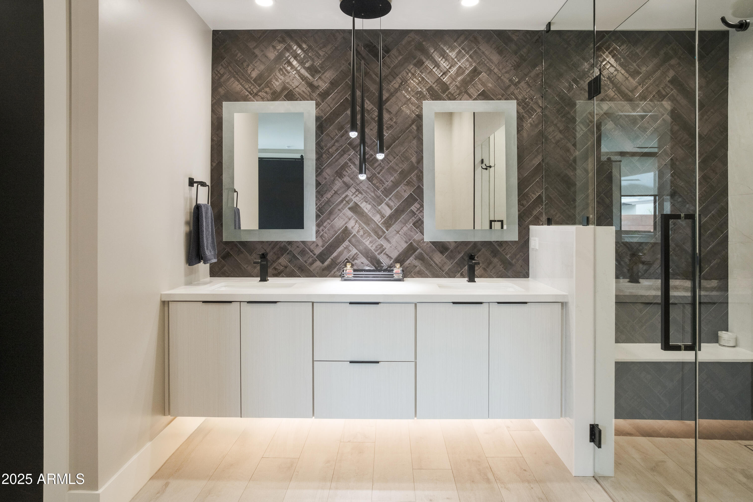 6525 E CAVE CREEK Road Unit: 38