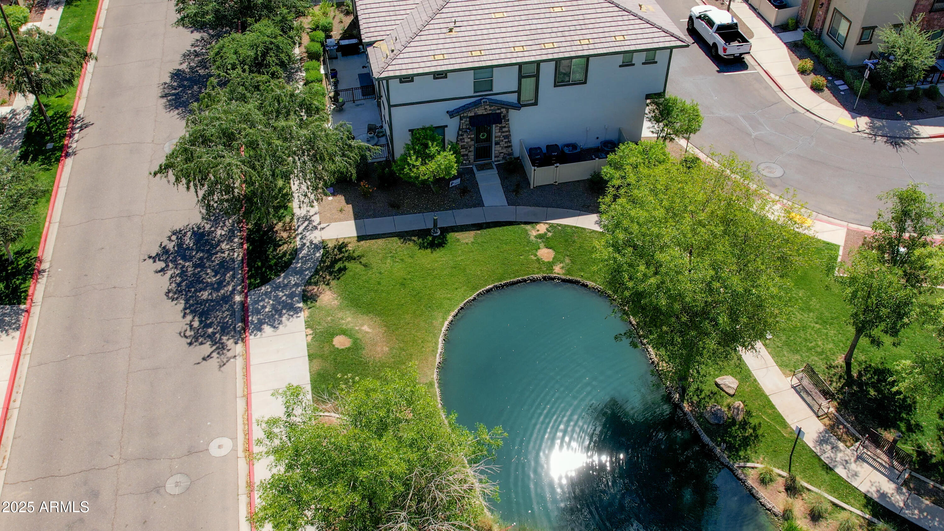 1814 E BRIDGEPORT Parkway, 103