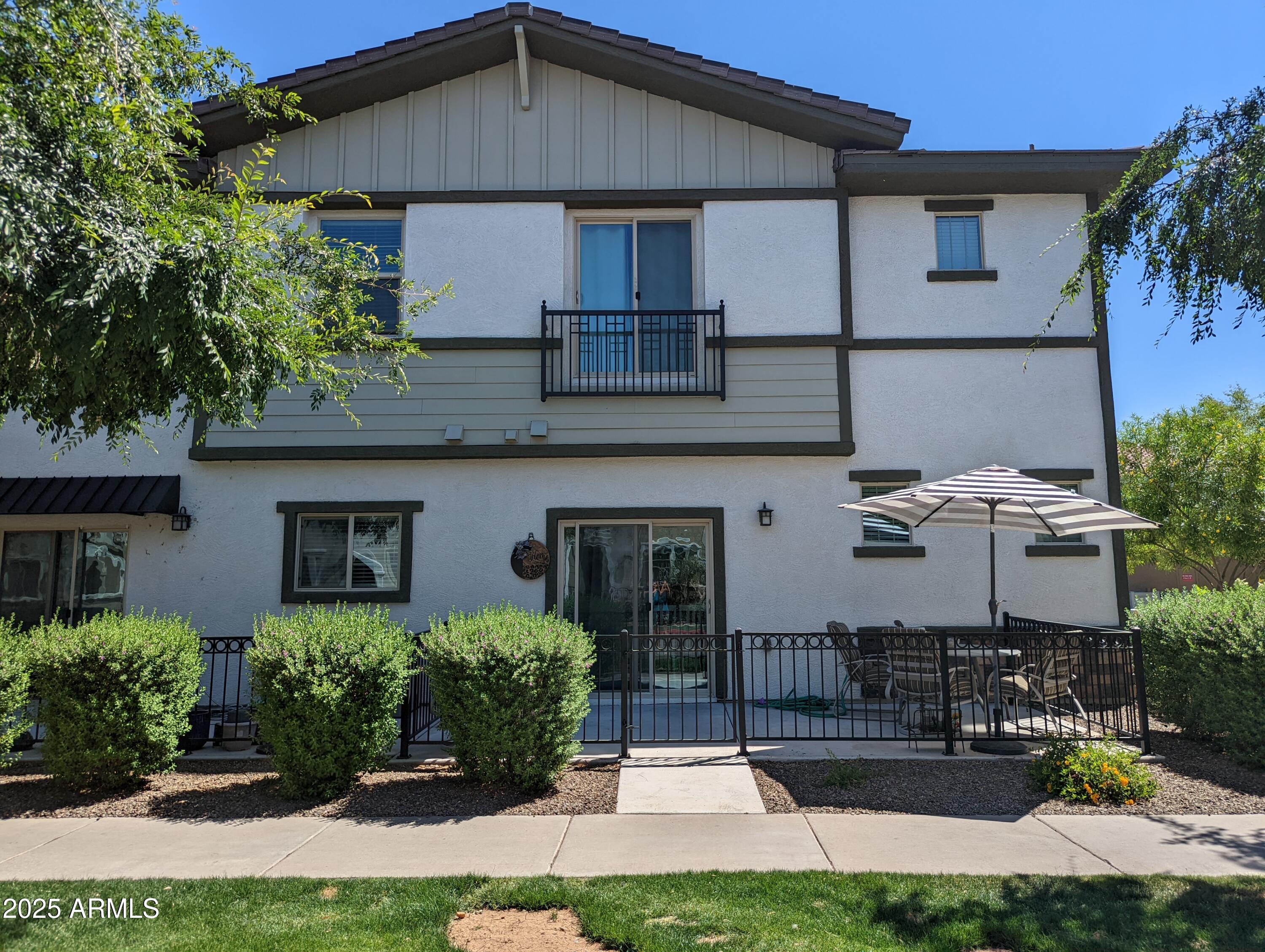 1814 E BRIDGEPORT Parkway, 103