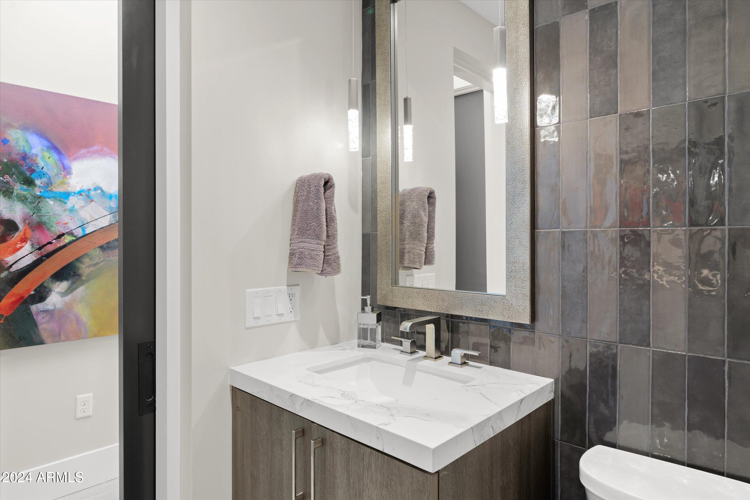 6525 E CAVE CREEK Road Unit: 6