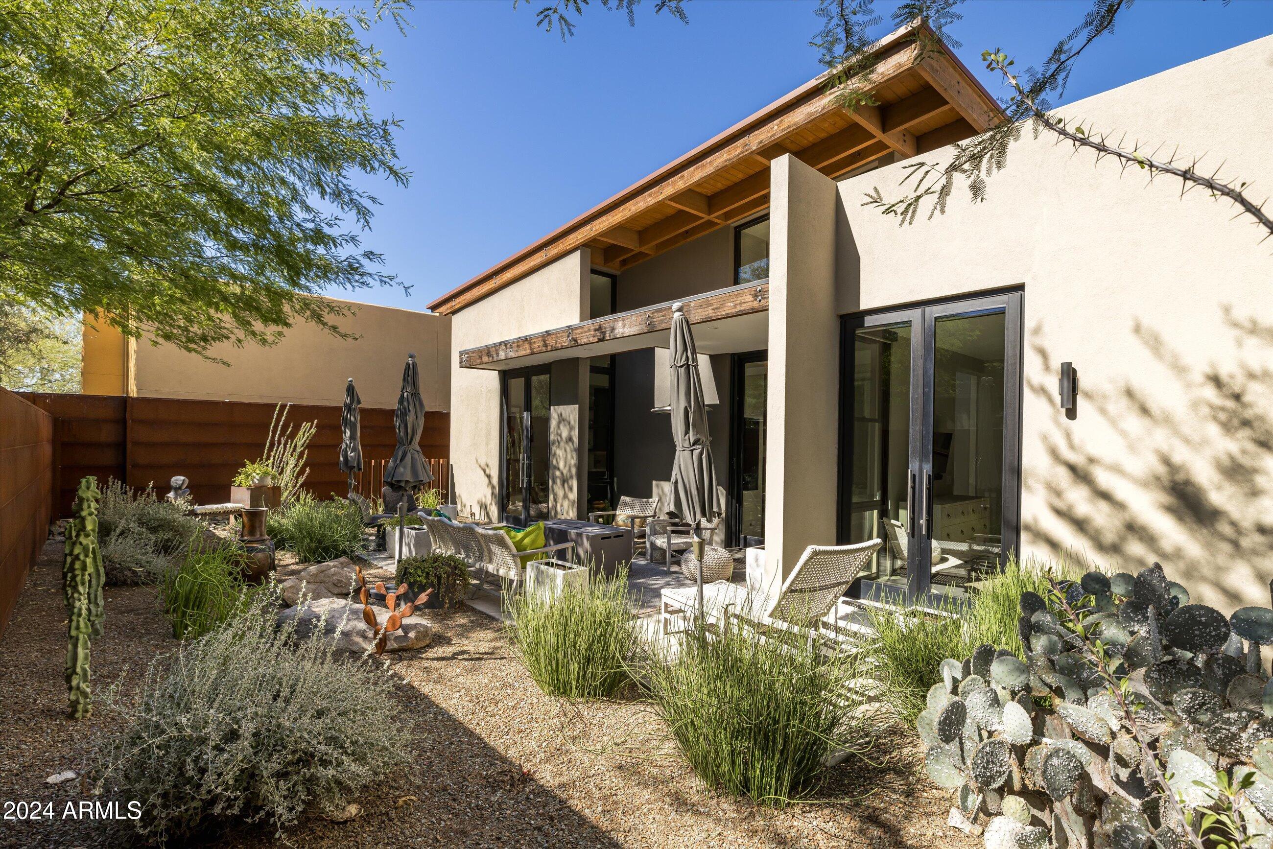 6525 E CAVE CREEK Road Unit: 6