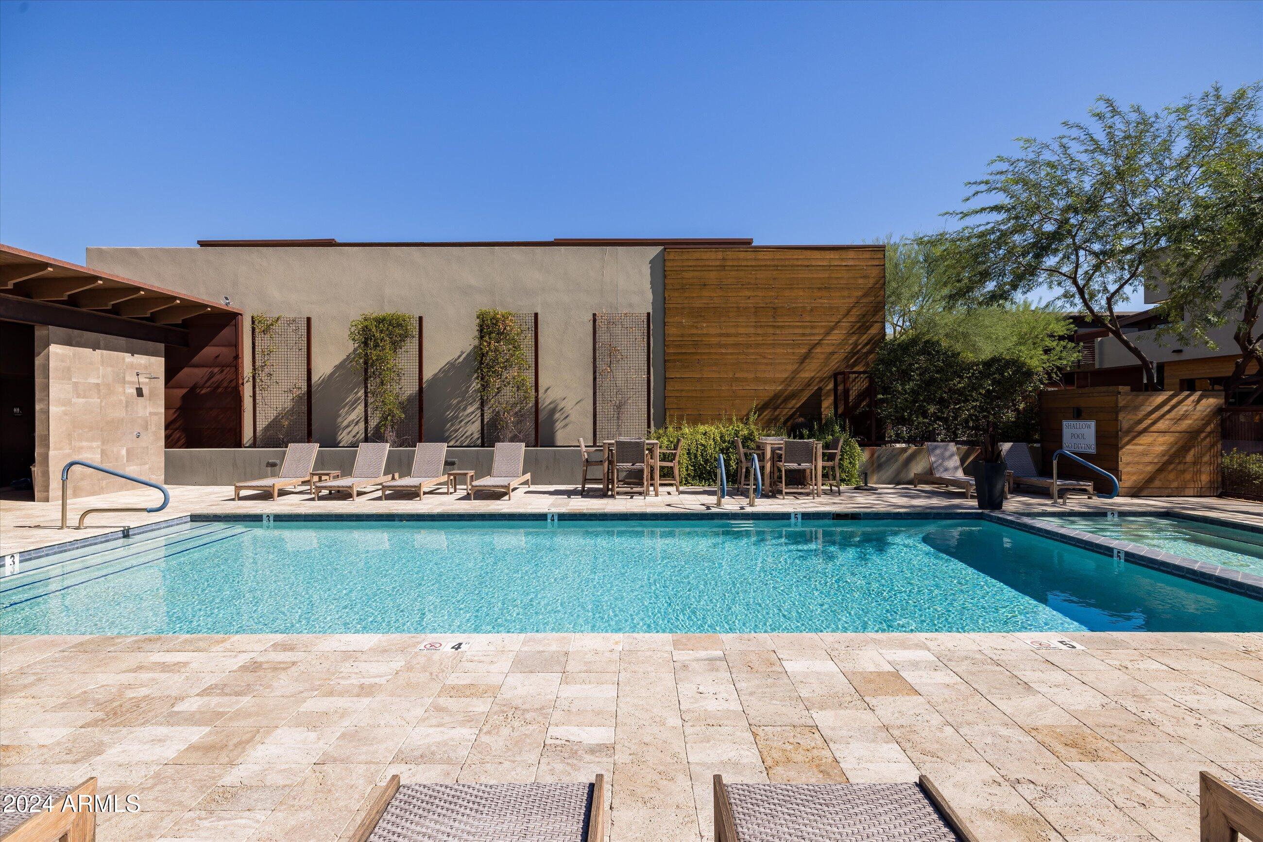 6525 E CAVE CREEK Road Unit: 6