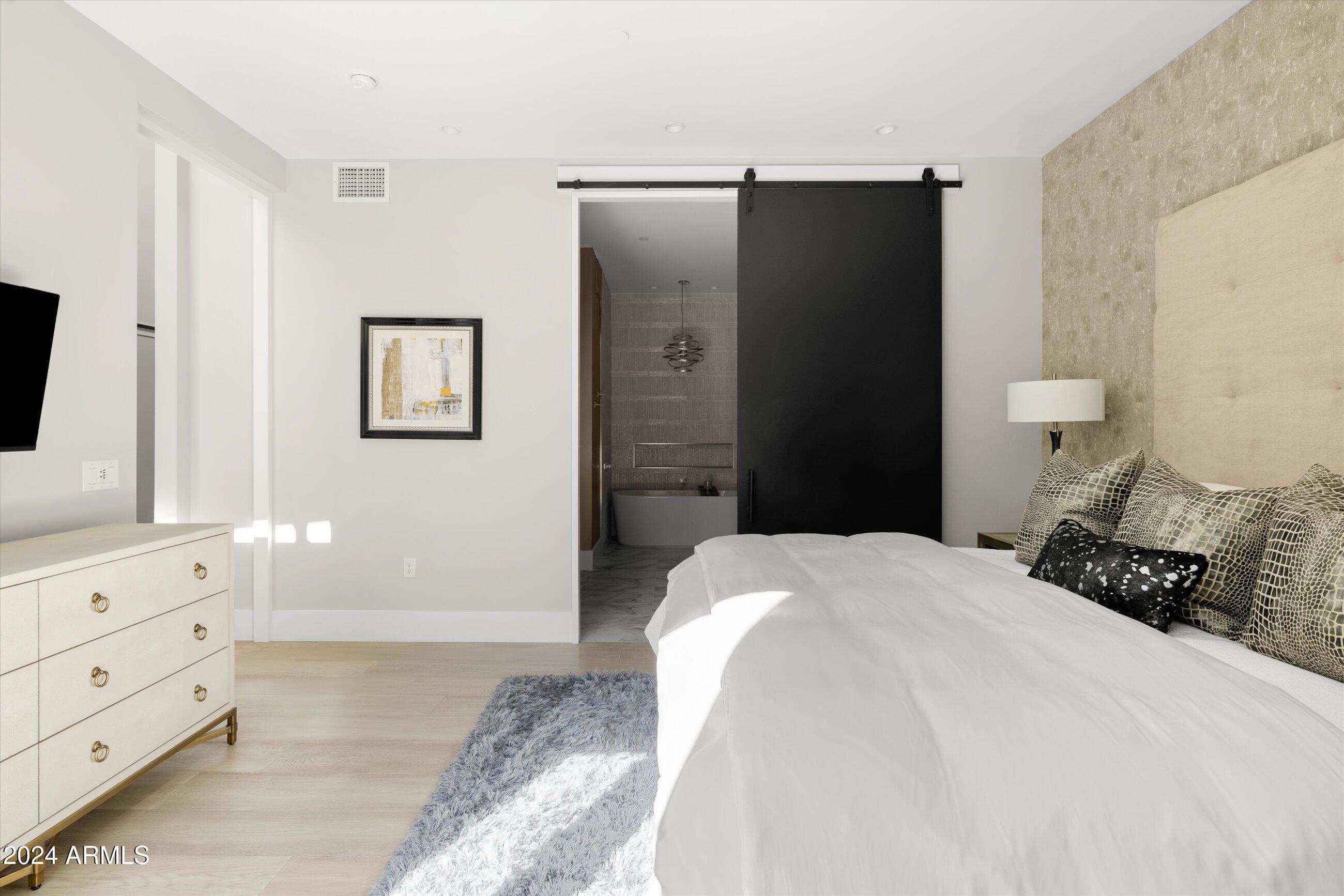 6525 E CAVE CREEK Road Unit: 6