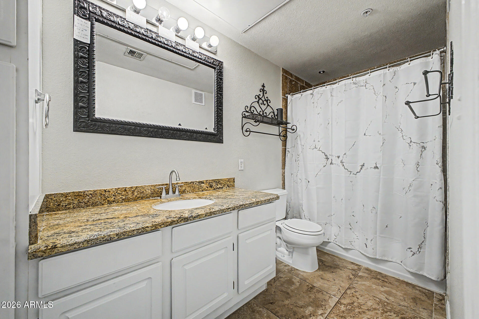 5401 E VAN BUREN Street 3017