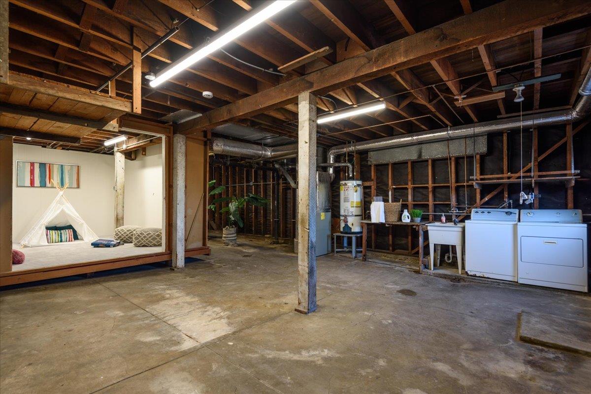 32 Rice ST