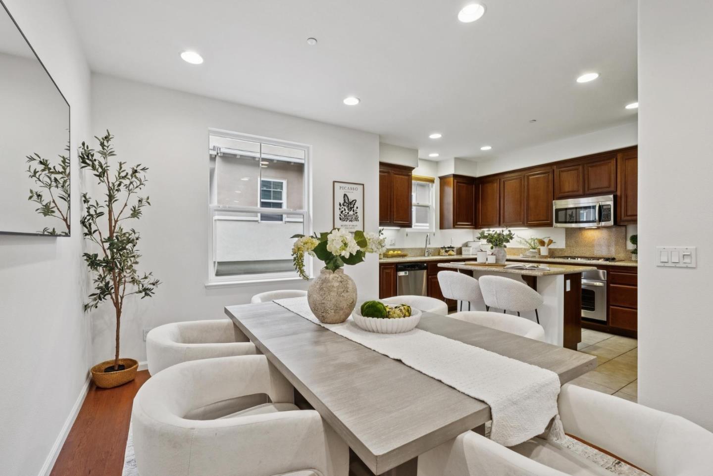 3 Muller Place