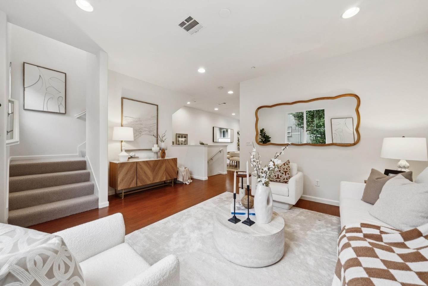 3 Muller Place