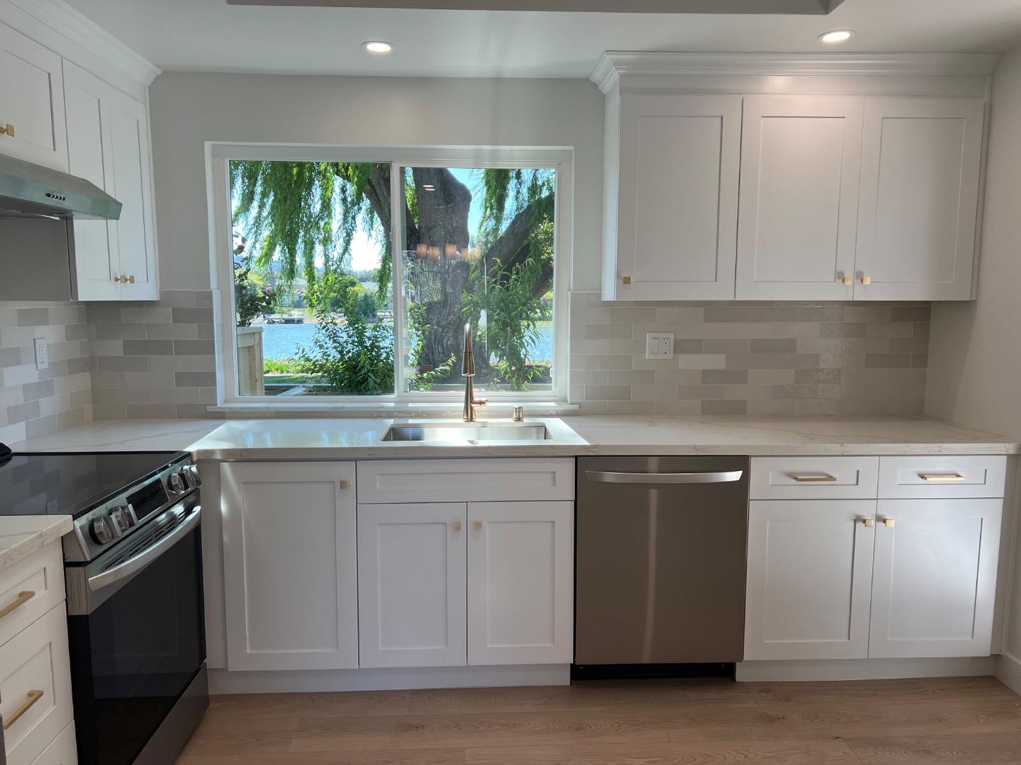 210 Beach Park Boulevard