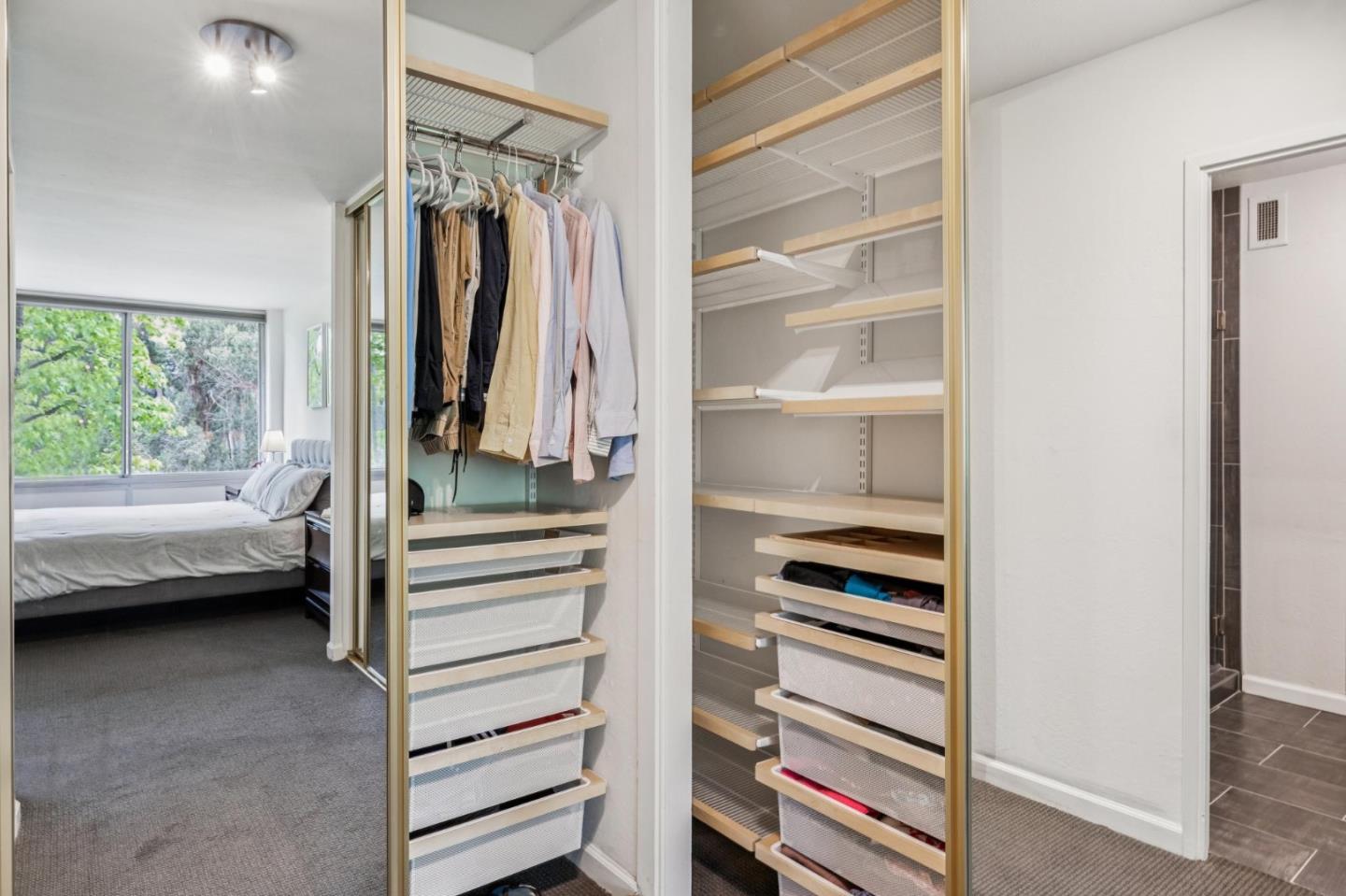 400 Davey Glen Road 4623