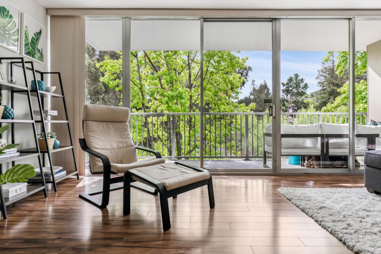 400 Davey Glen Road 4623