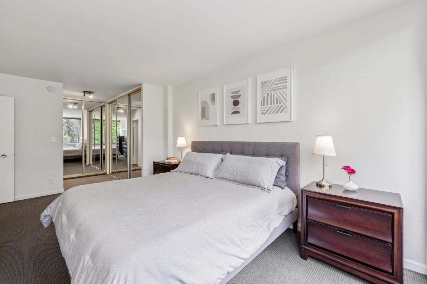 400 Davey Glen RD 4623