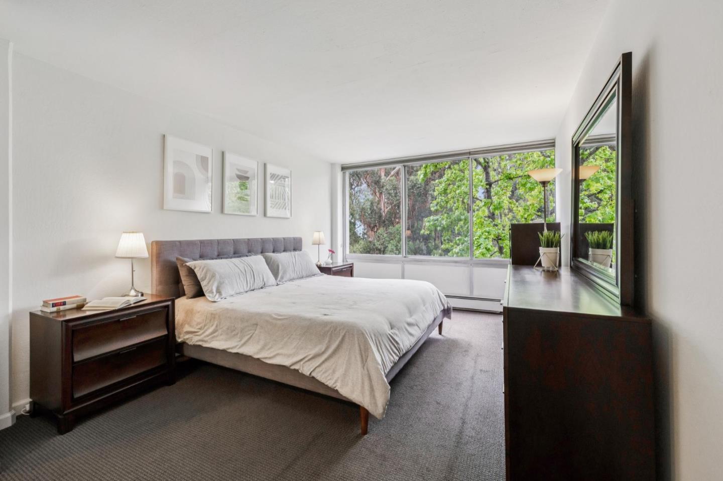 400 Davey Glen RD 4623