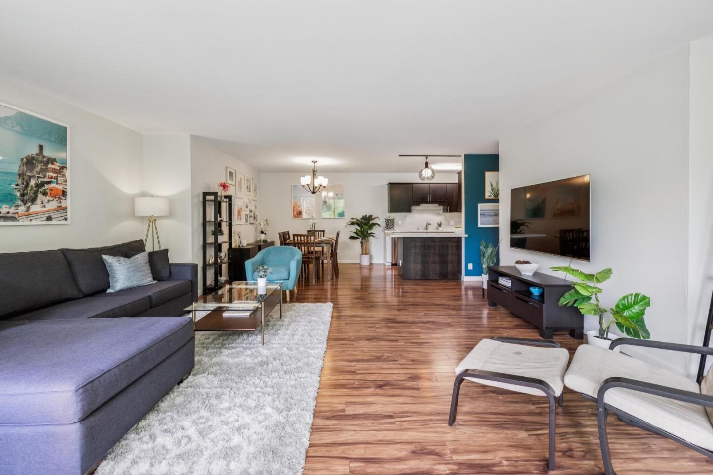 400 Davey Glen RD 4623