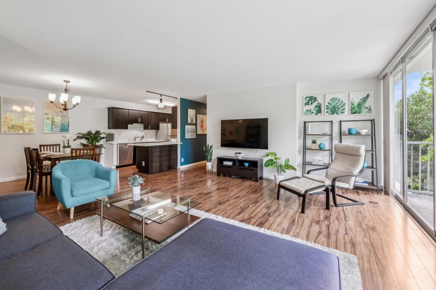 400 Davey Glen RD 4623