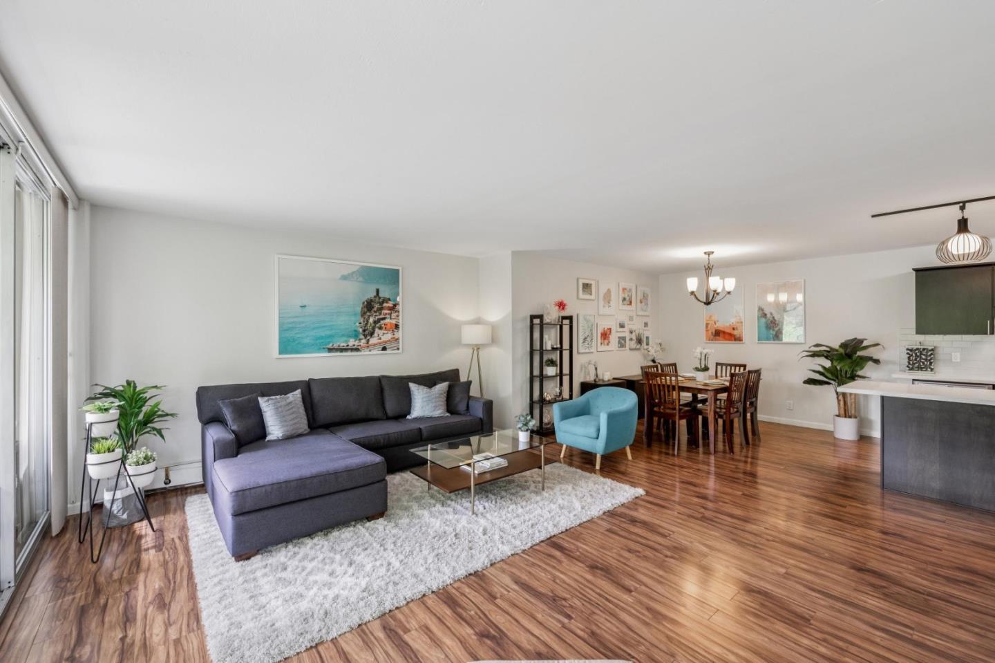 400 Davey Glen RD 4623