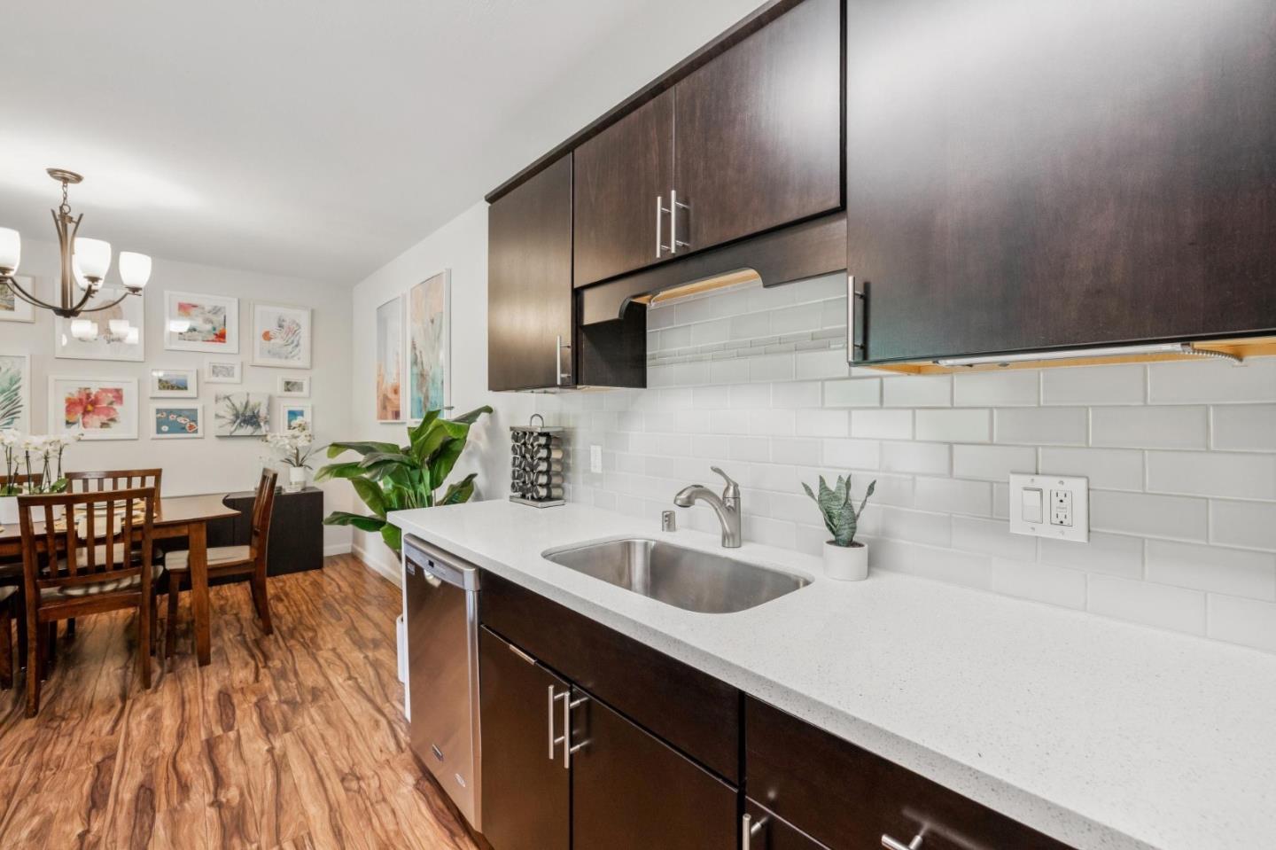 400 Davey Glen RD 4623