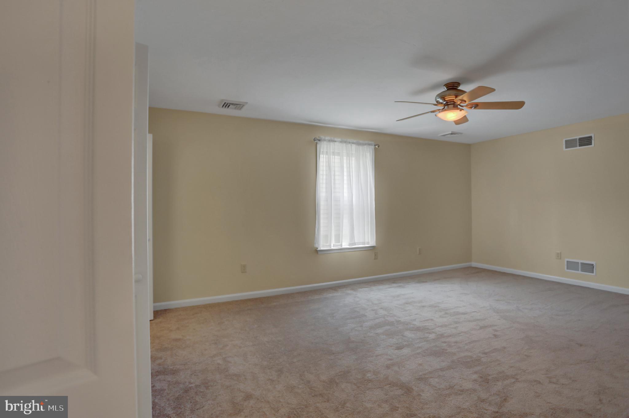 10 COLONIAL COURT