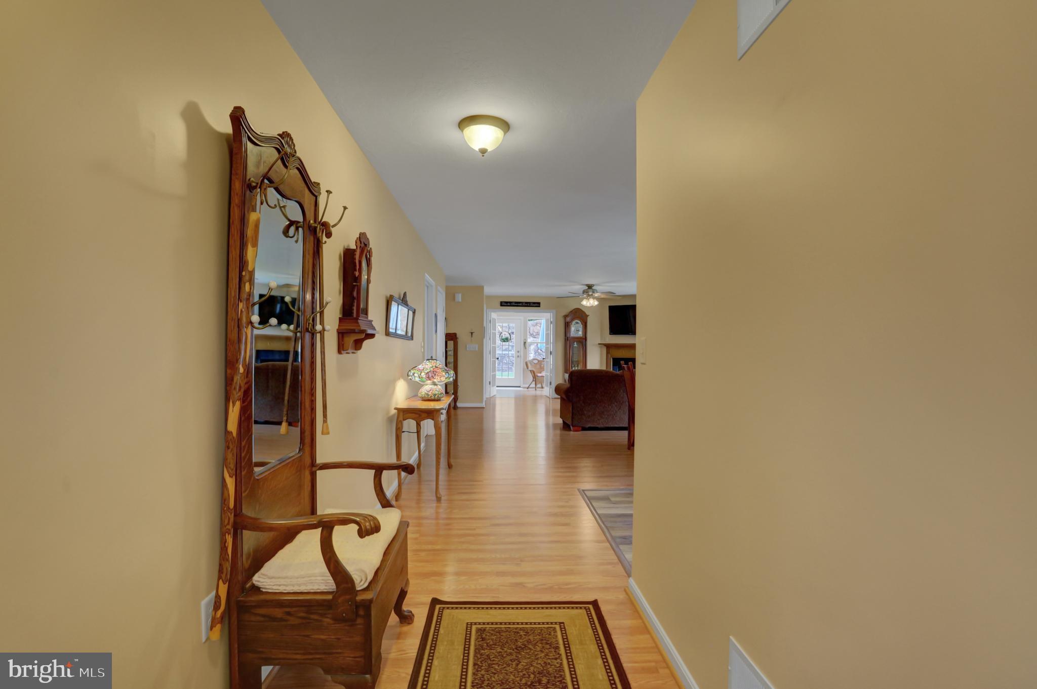 17 COLONIAL COURT