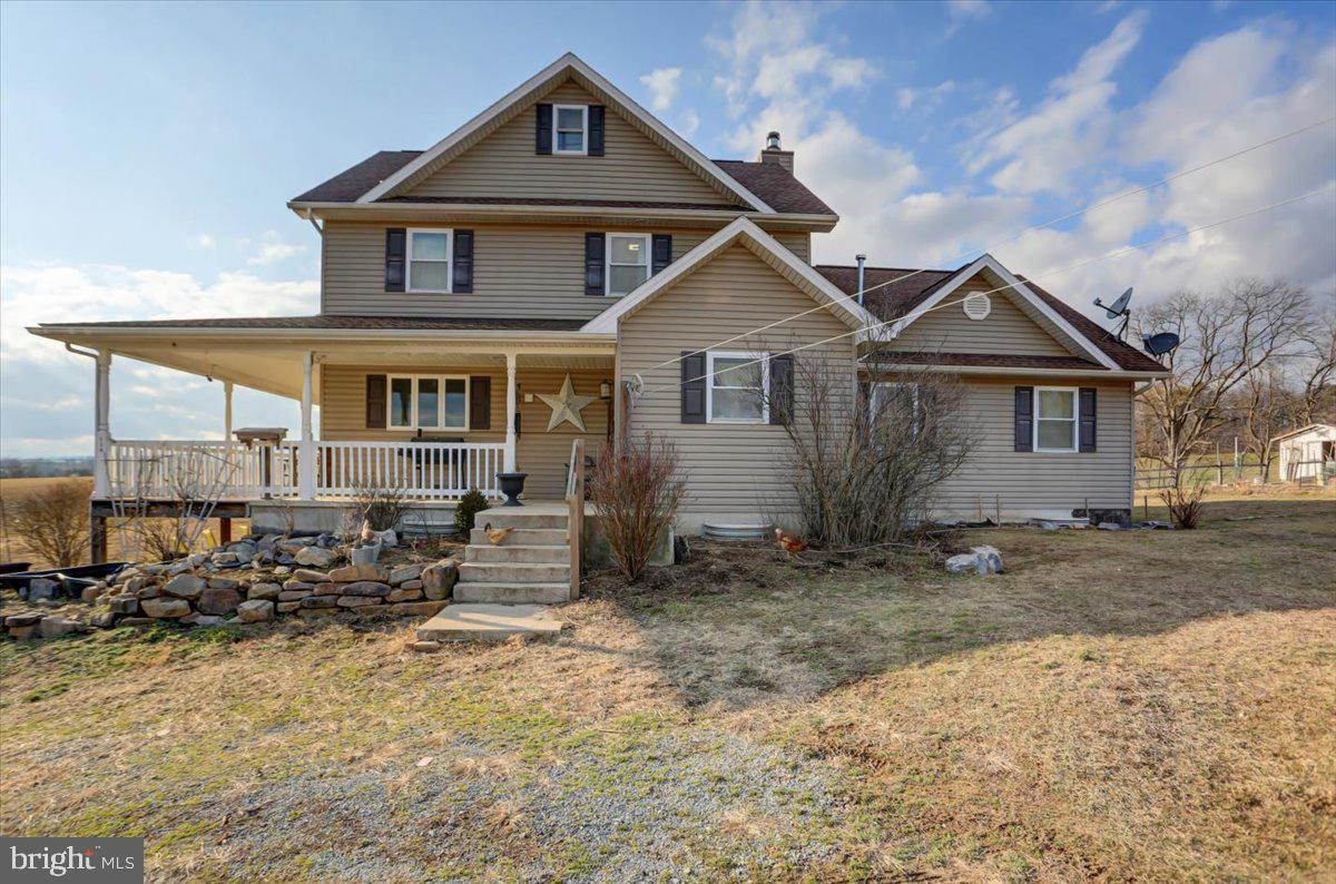 110 SANDY LANE