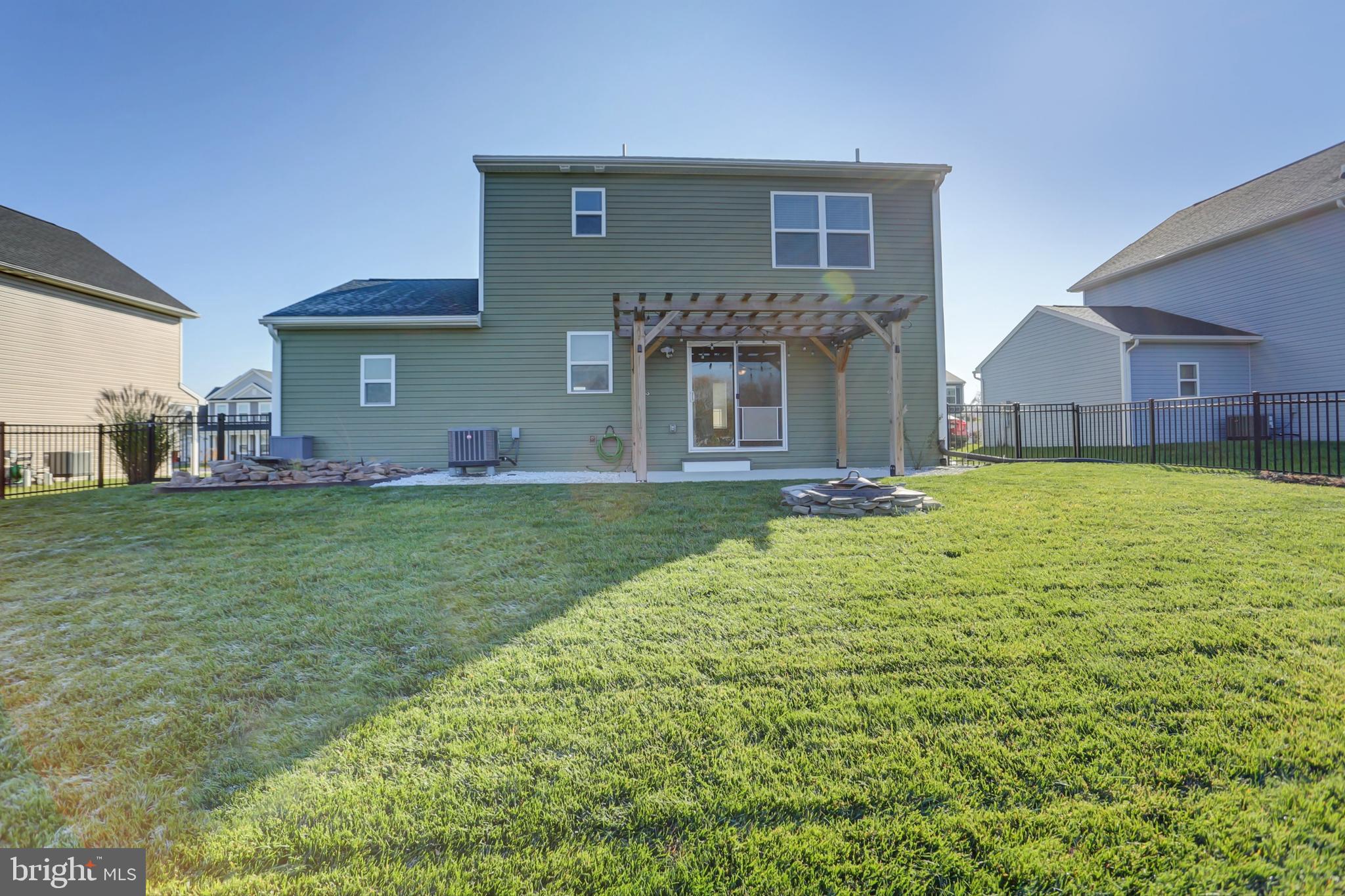 20 W Clarissa DRIVE