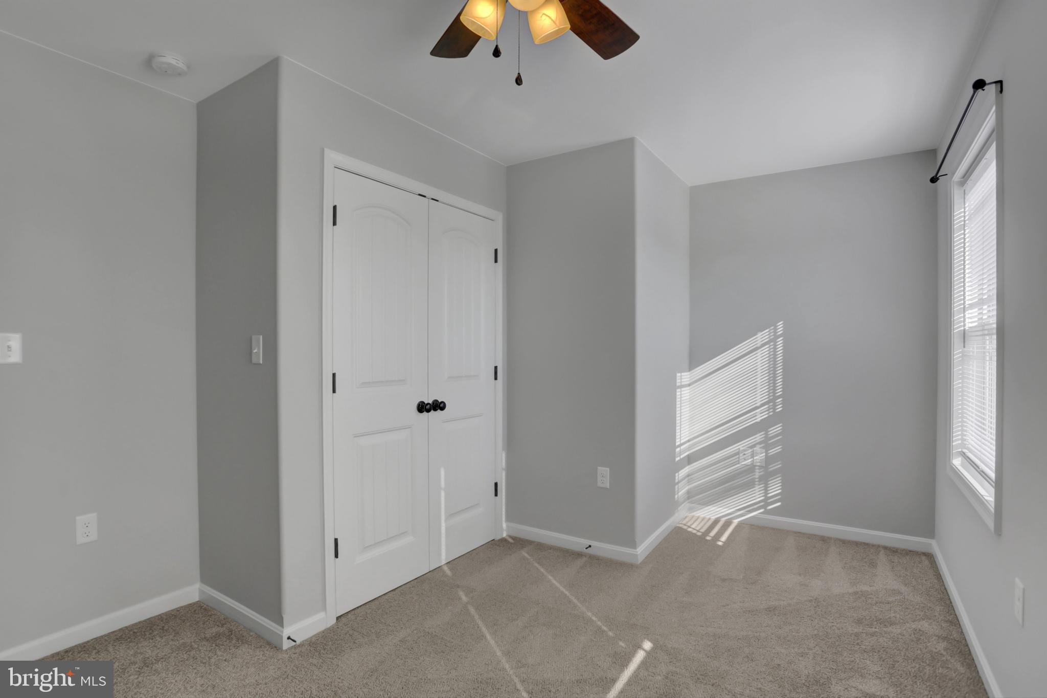 20 W Clarissa DRIVE