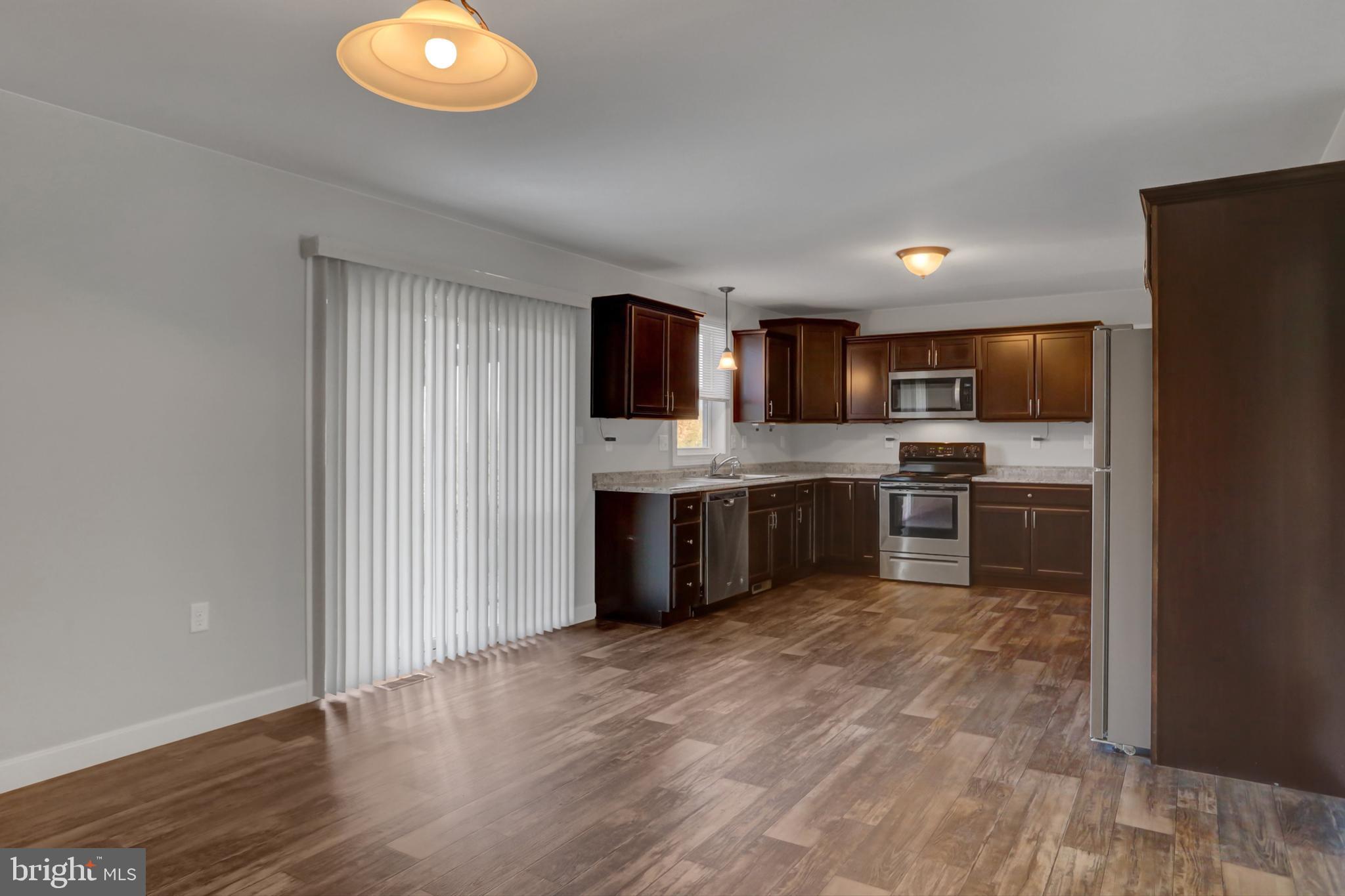 20 W Clarissa DRIVE