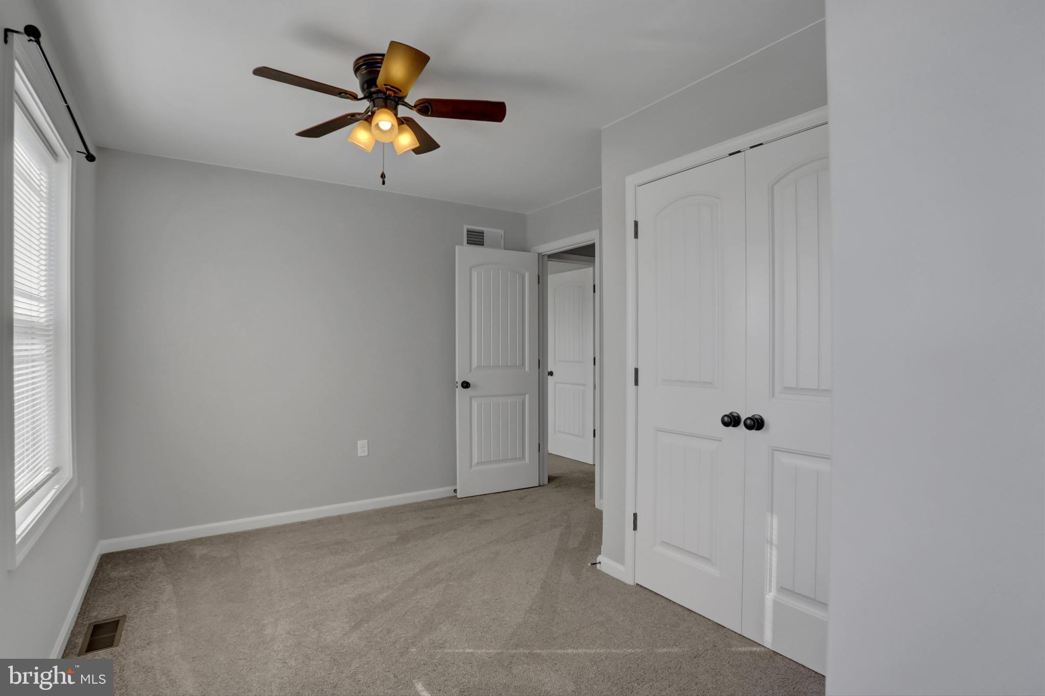 20 W Clarissa DRIVE