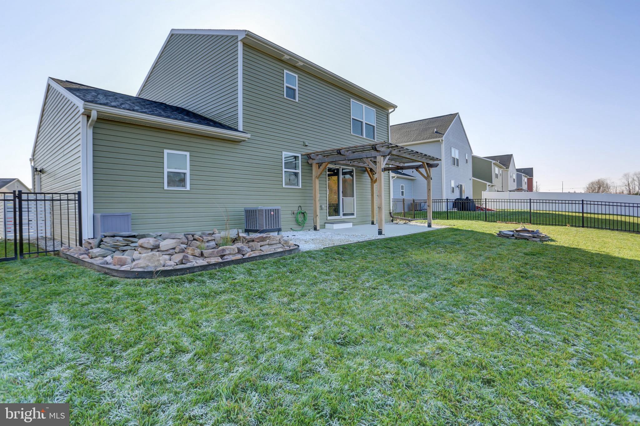 20 W Clarissa DRIVE