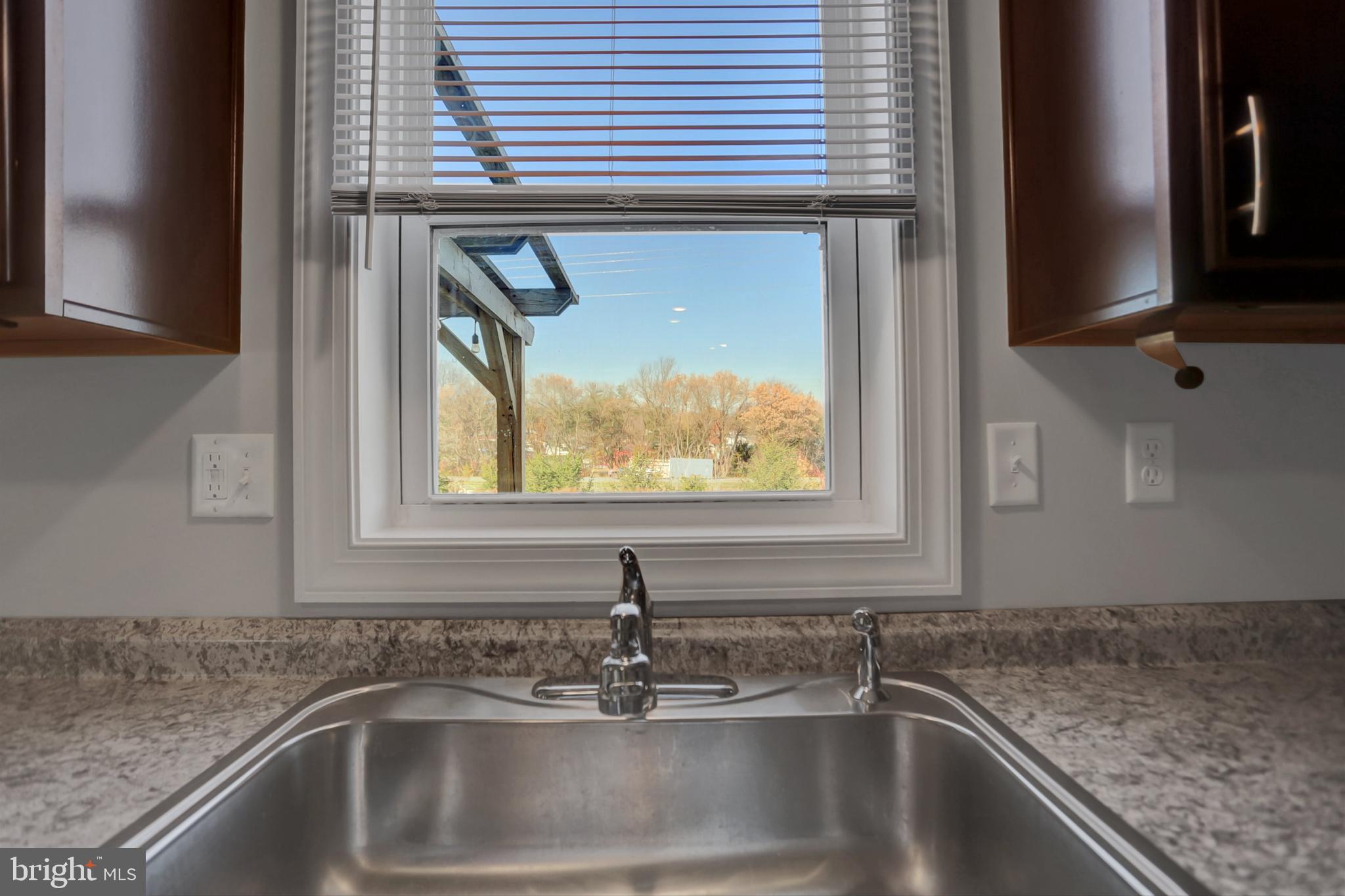 20 W Clarissa DRIVE