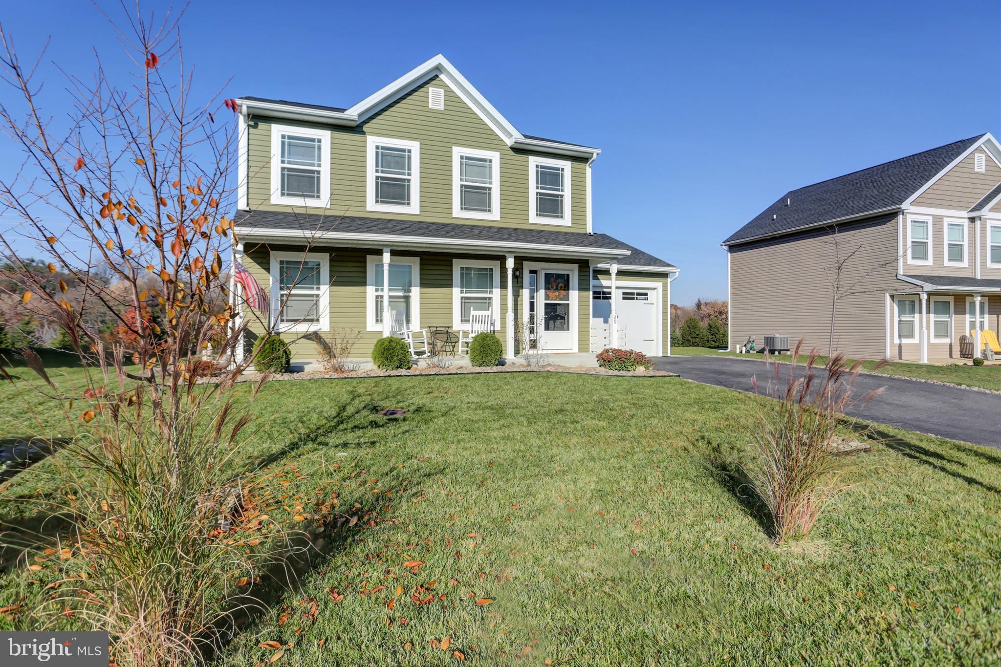 20 W Clarissa DRIVE