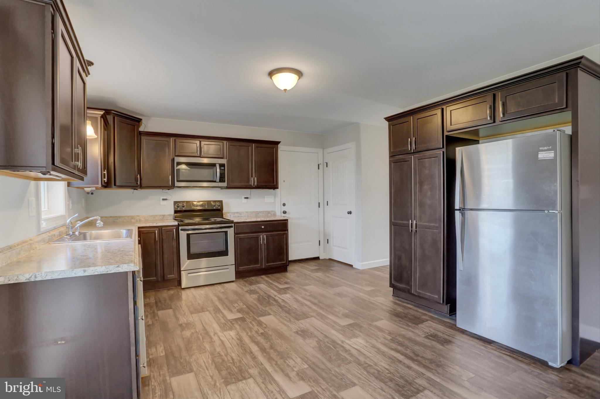 20 W Clarissa DRIVE