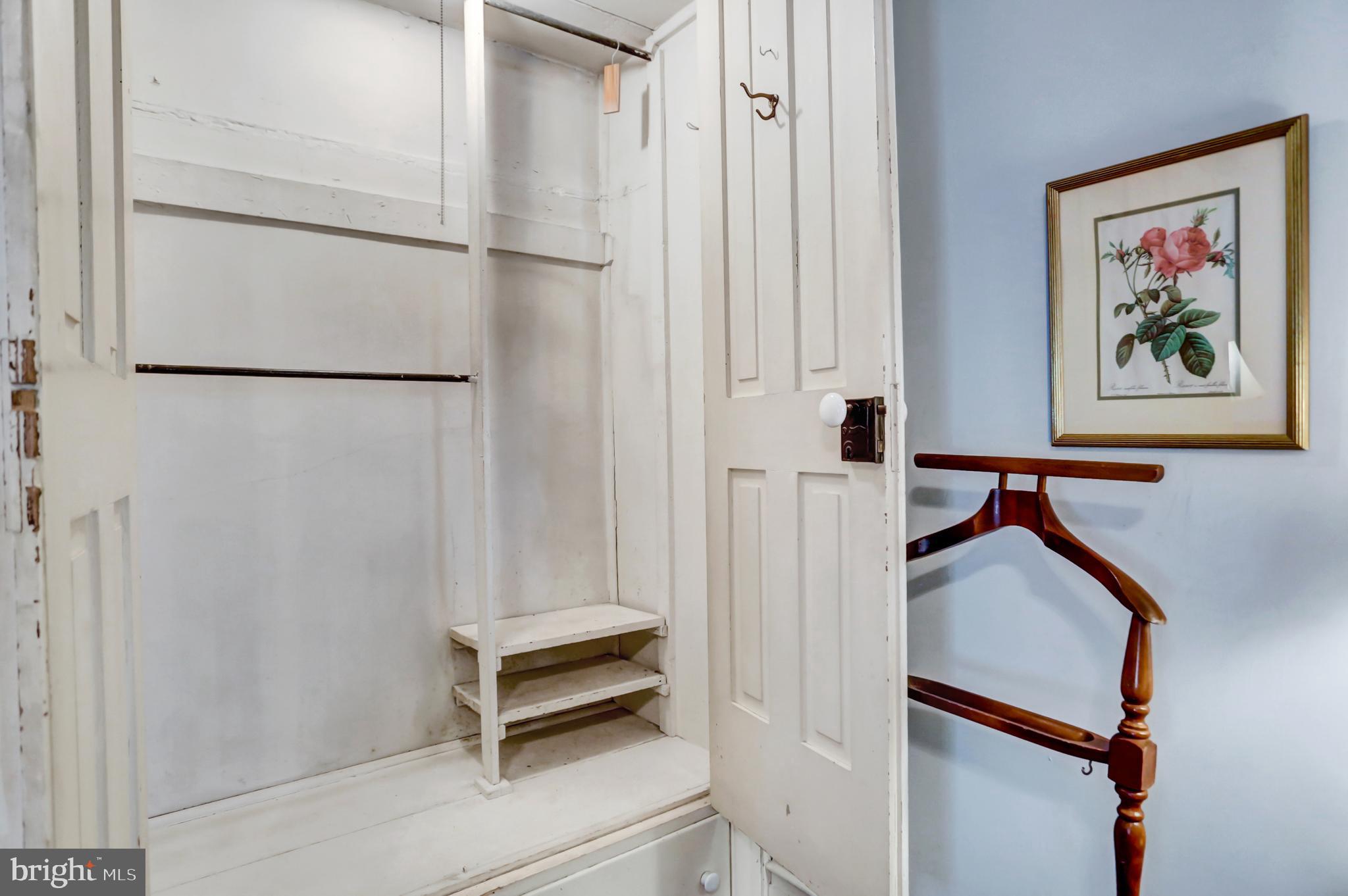 78 - 80 W King STREET