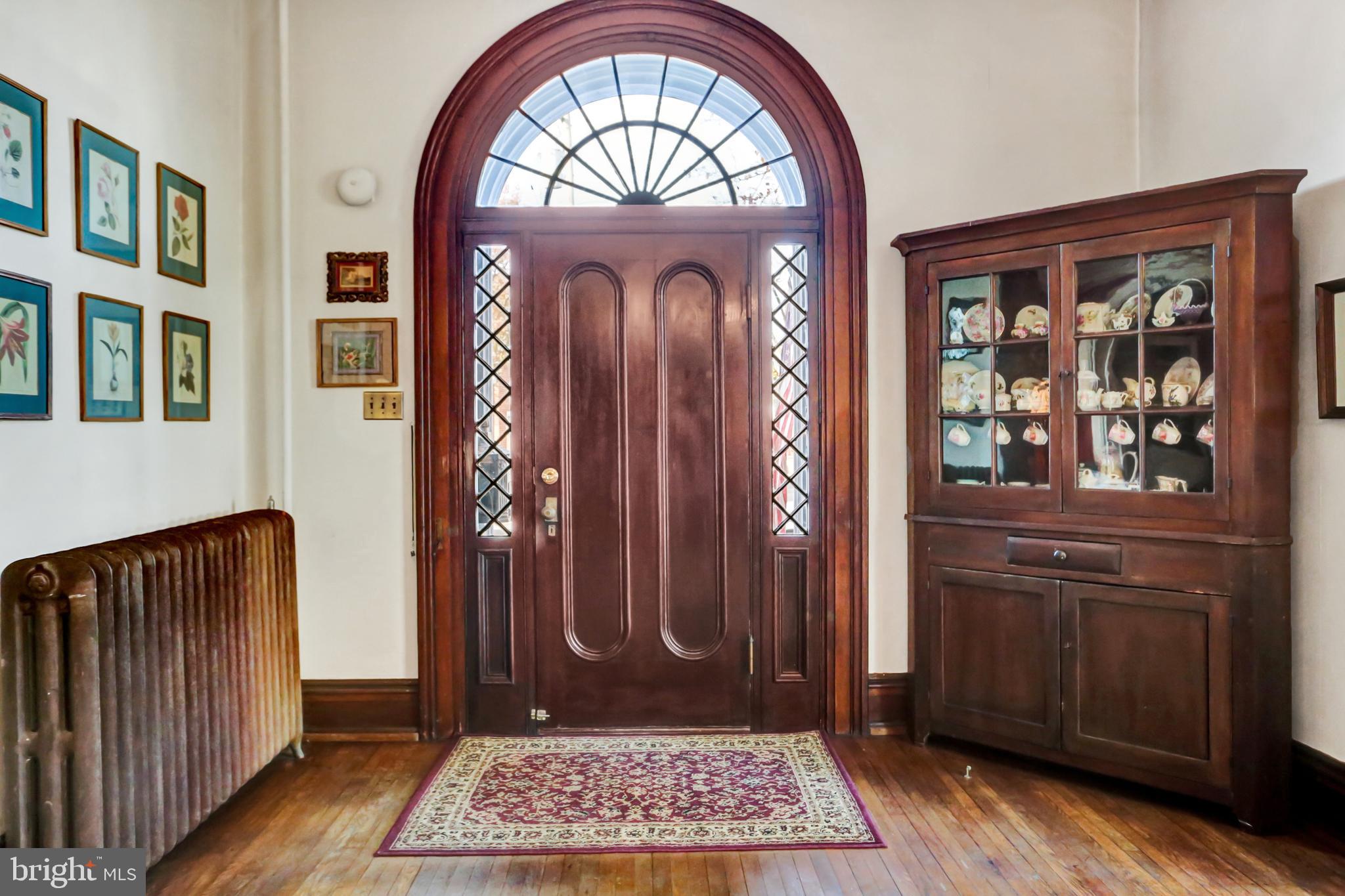 78 - 80 W King STREET