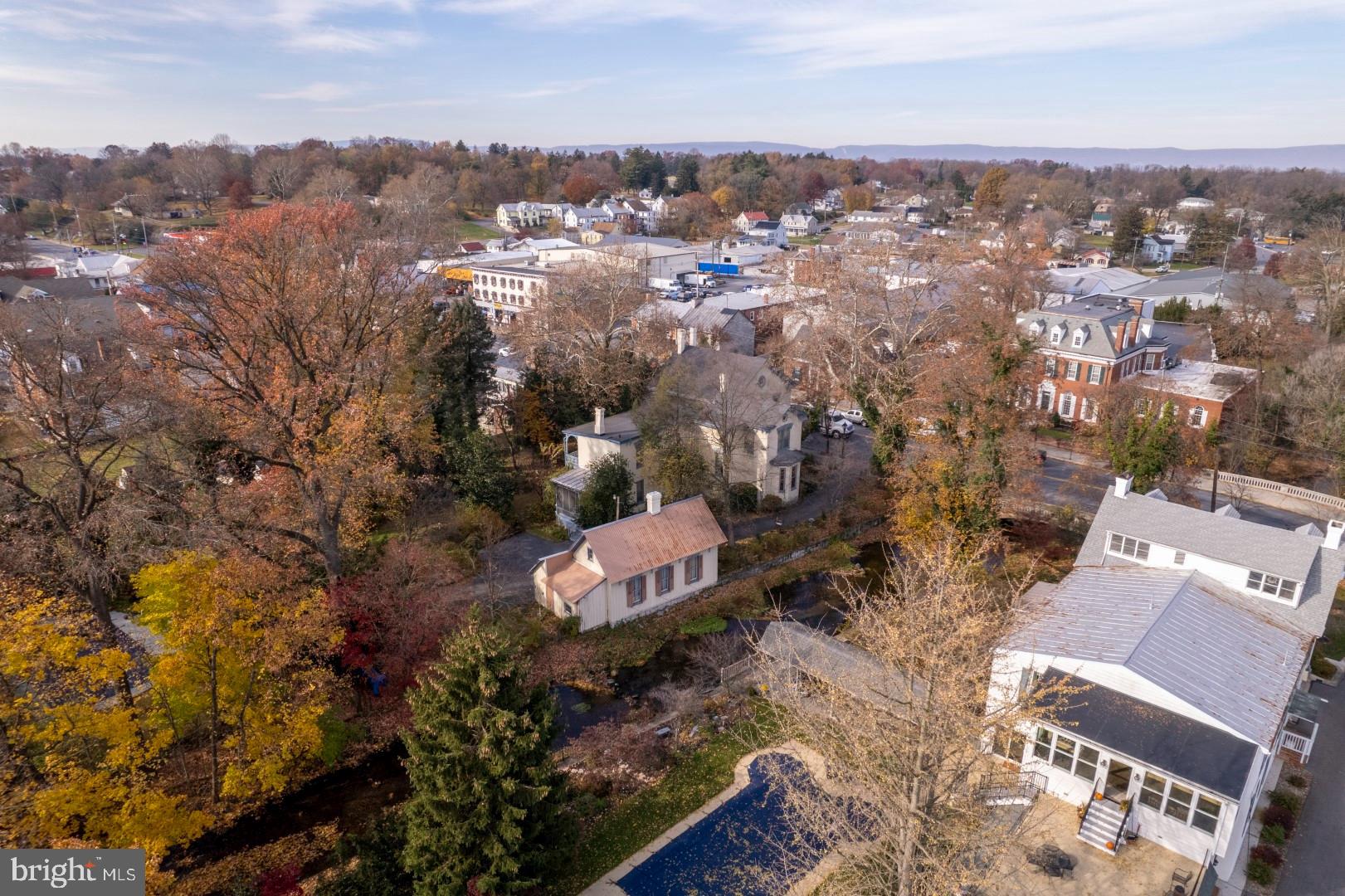 78 - 80 W King STREET