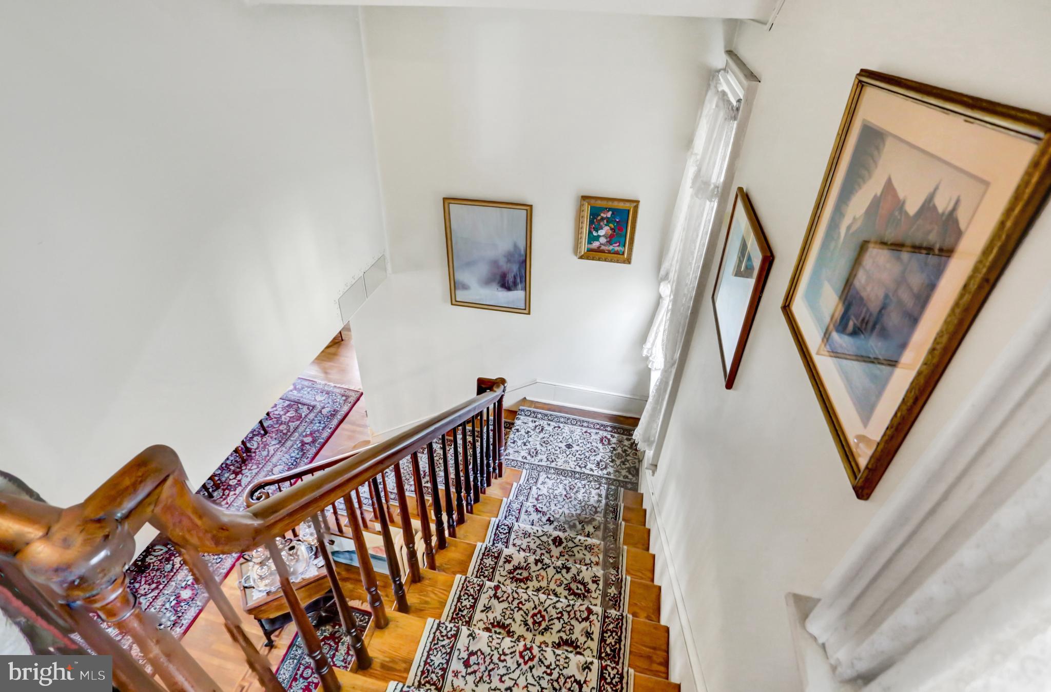 78 - 80 W King STREET