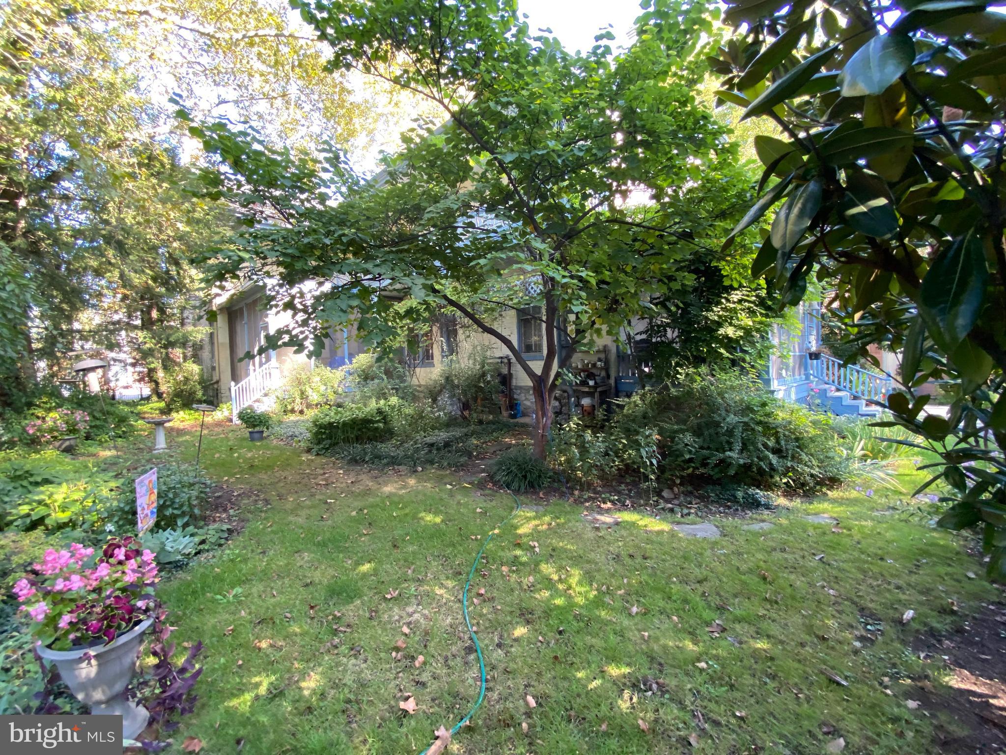 78 - 80 W King STREET