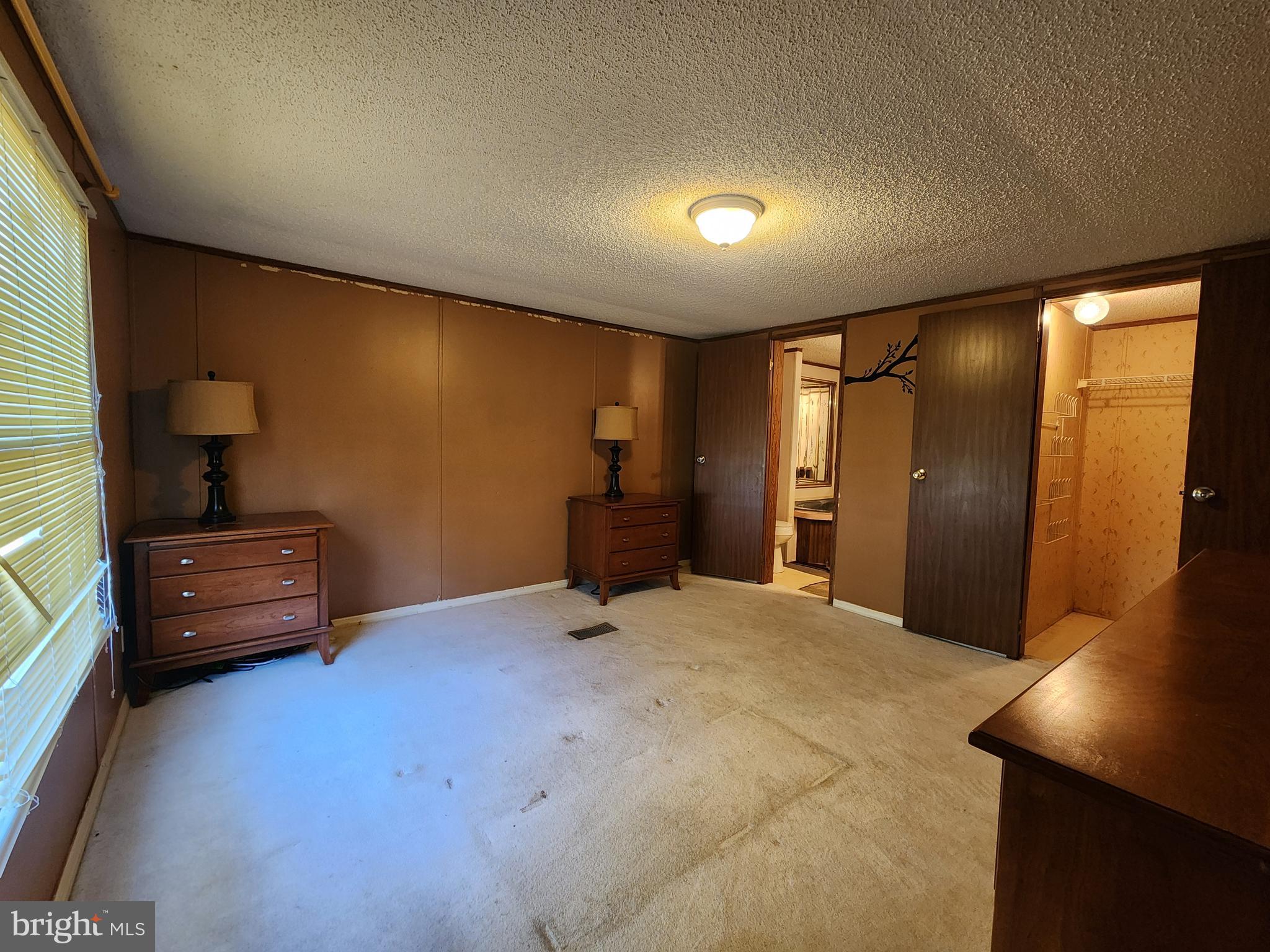 8 Robin DRIVE