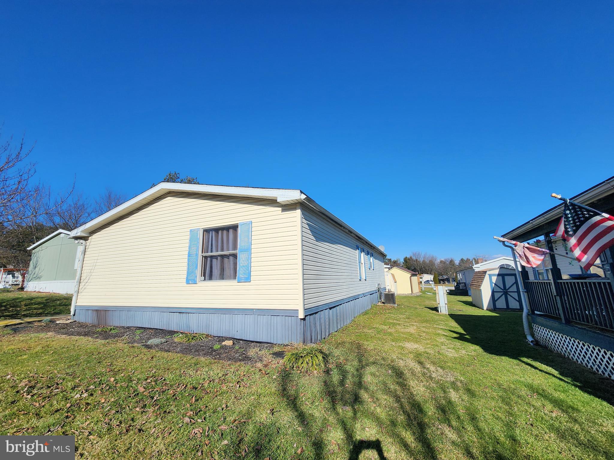 8 Robin DRIVE