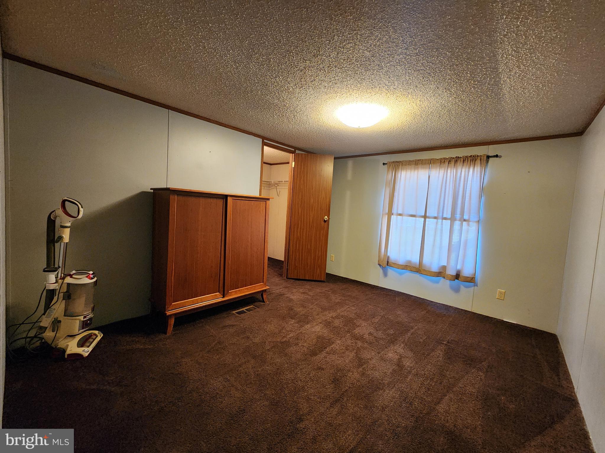 8 Robin DRIVE